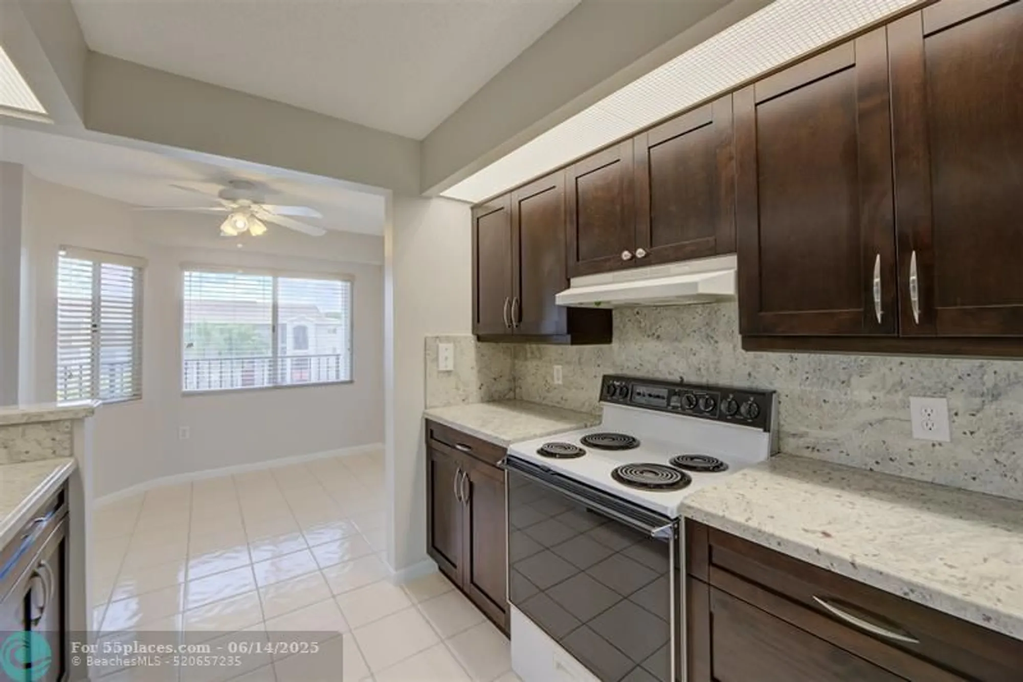 Property Slideshow image 14 of 62 | 750 sw 138th ave apt 403f, Pembroke Pines, FL, 33027