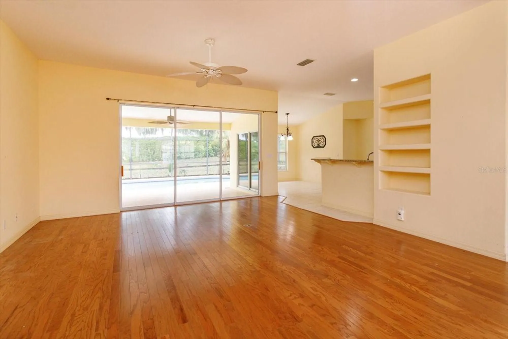 Property Slideshow image 13 of 28 | 5151 indian ocean loop, Tavares, FL, 32778