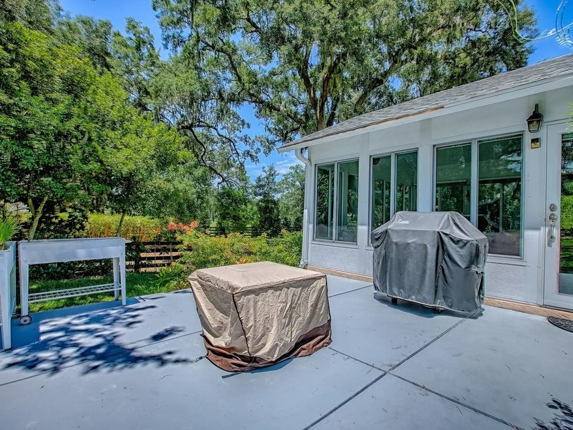 Property Slideshow image 23 of 56 | 17037 se 76th creekside cir, The Villages, FL, 32162