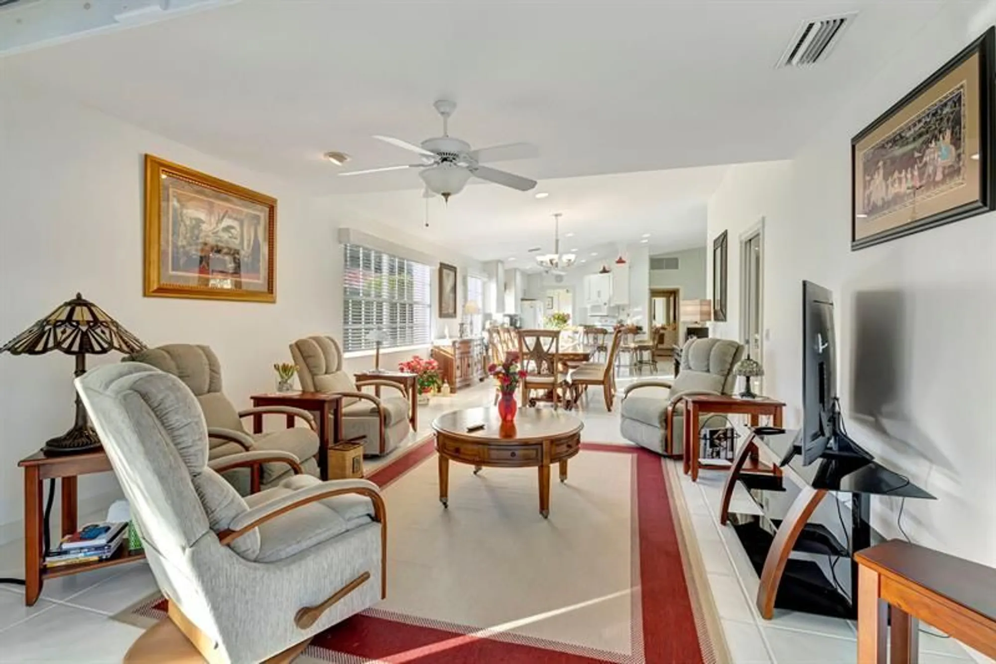 Property Slideshow image 24 of 45 | 7028 gila ln, West Palm Beach, FL, 33411