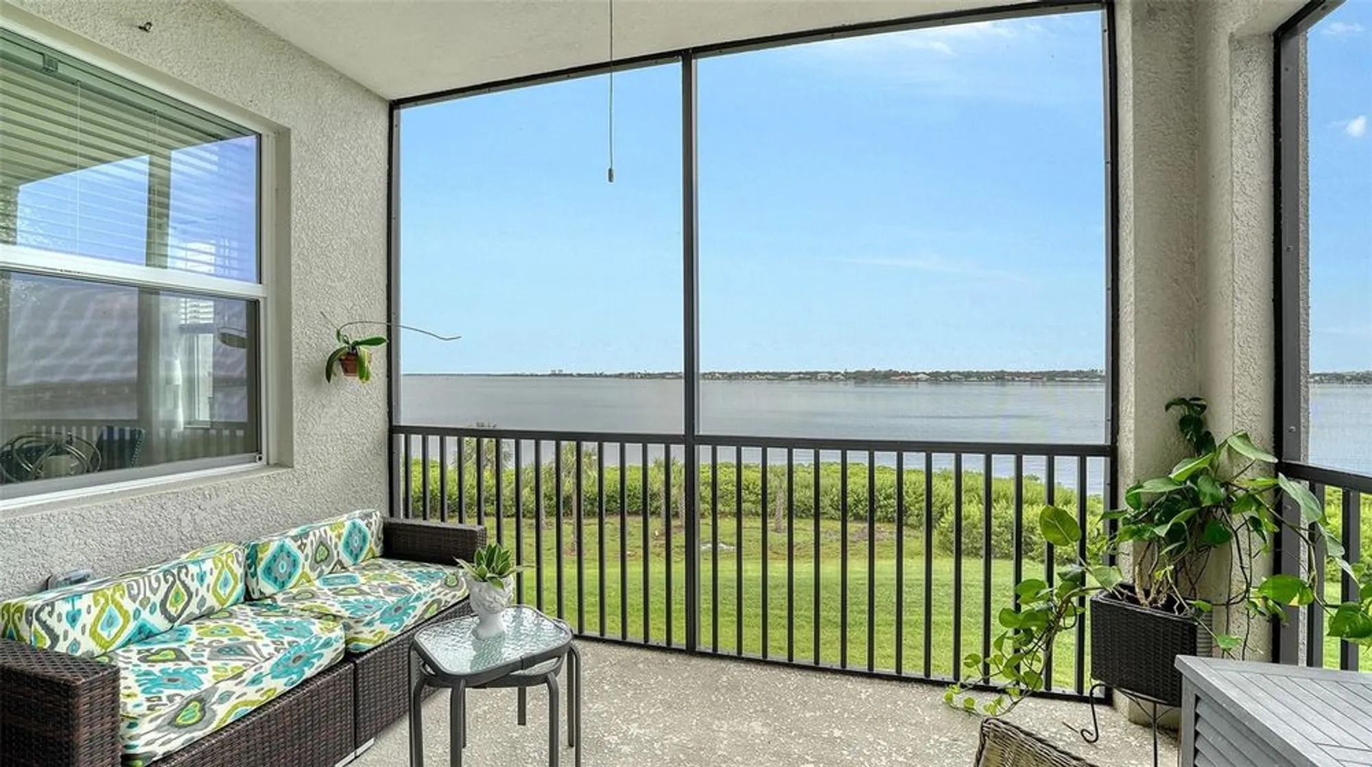 Property Slideshow image 12 of 75 | 1010 tidewater shores loop 307, Bradenton, FL, 34208