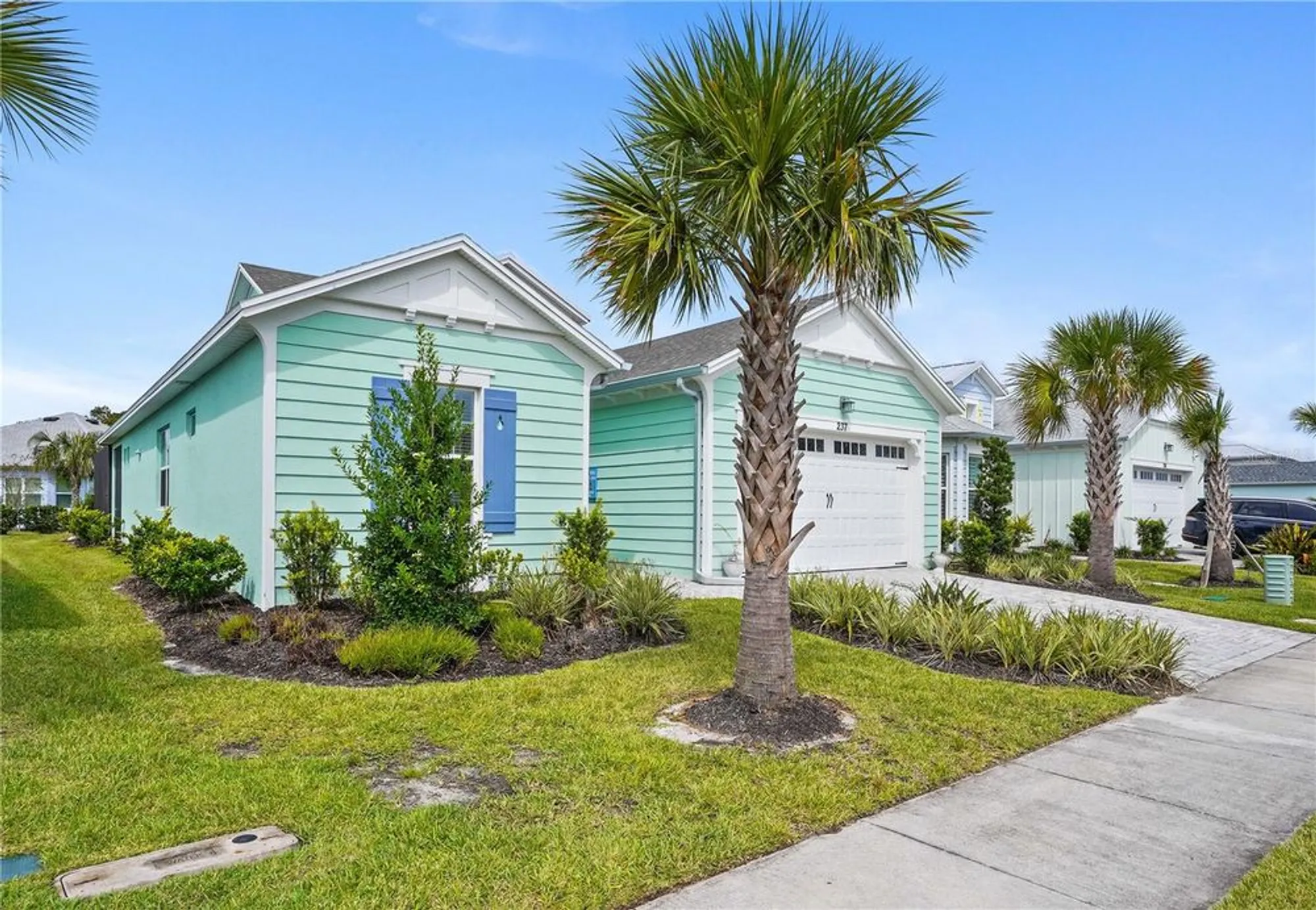 Property Slideshow image 3 of 47 | 237 blue starfish pl, Daytona Beach, FL, 32124