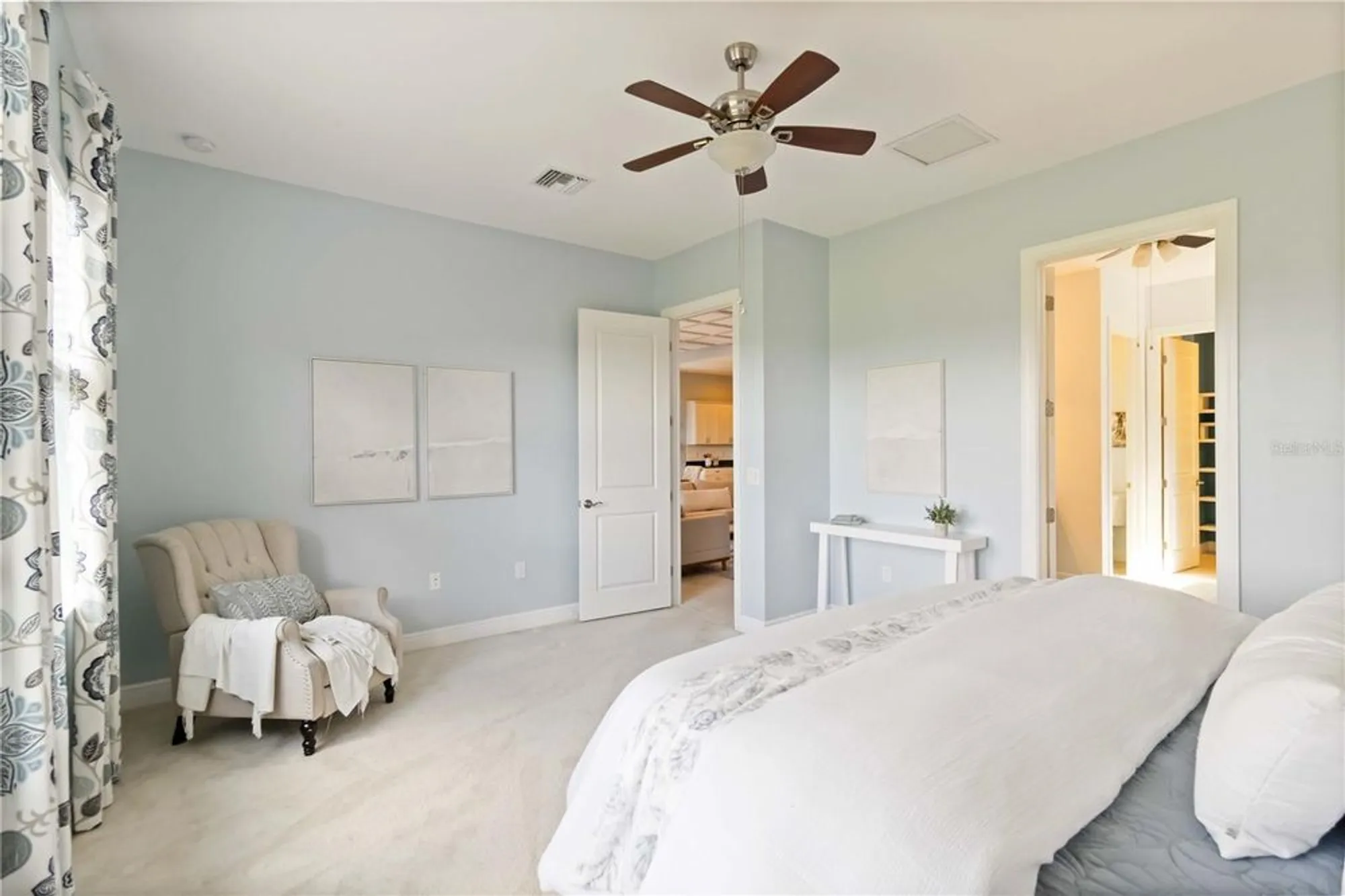 Property Slideshow image 17 of 75 | 10618 corkwood ct, Venice, FL, 34293