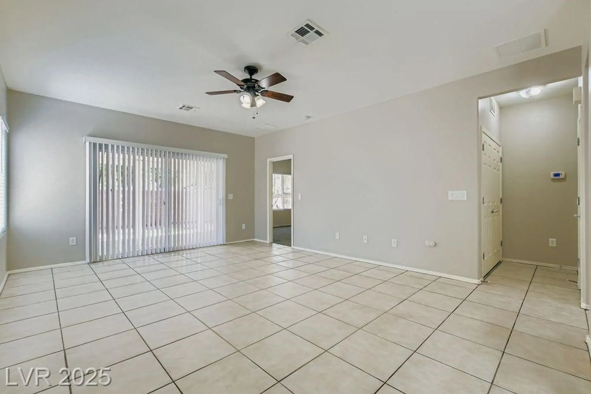 Property Slideshow image 10 of 33 | 2509 great auk ave, North Las Vegas, NV, 89084