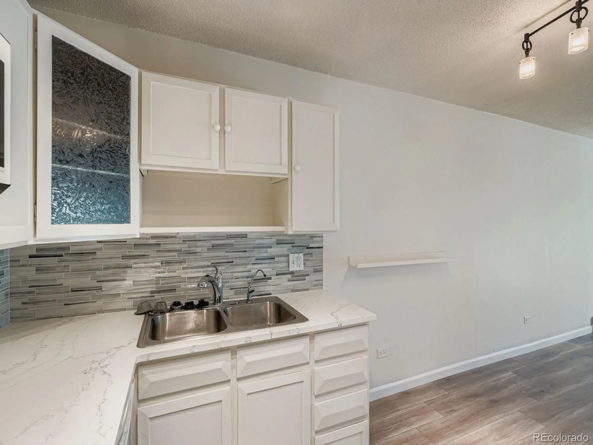 Property Slideshow image 9 of 31 | 680 s alton way unit 1b, Denver, CO, 80247
