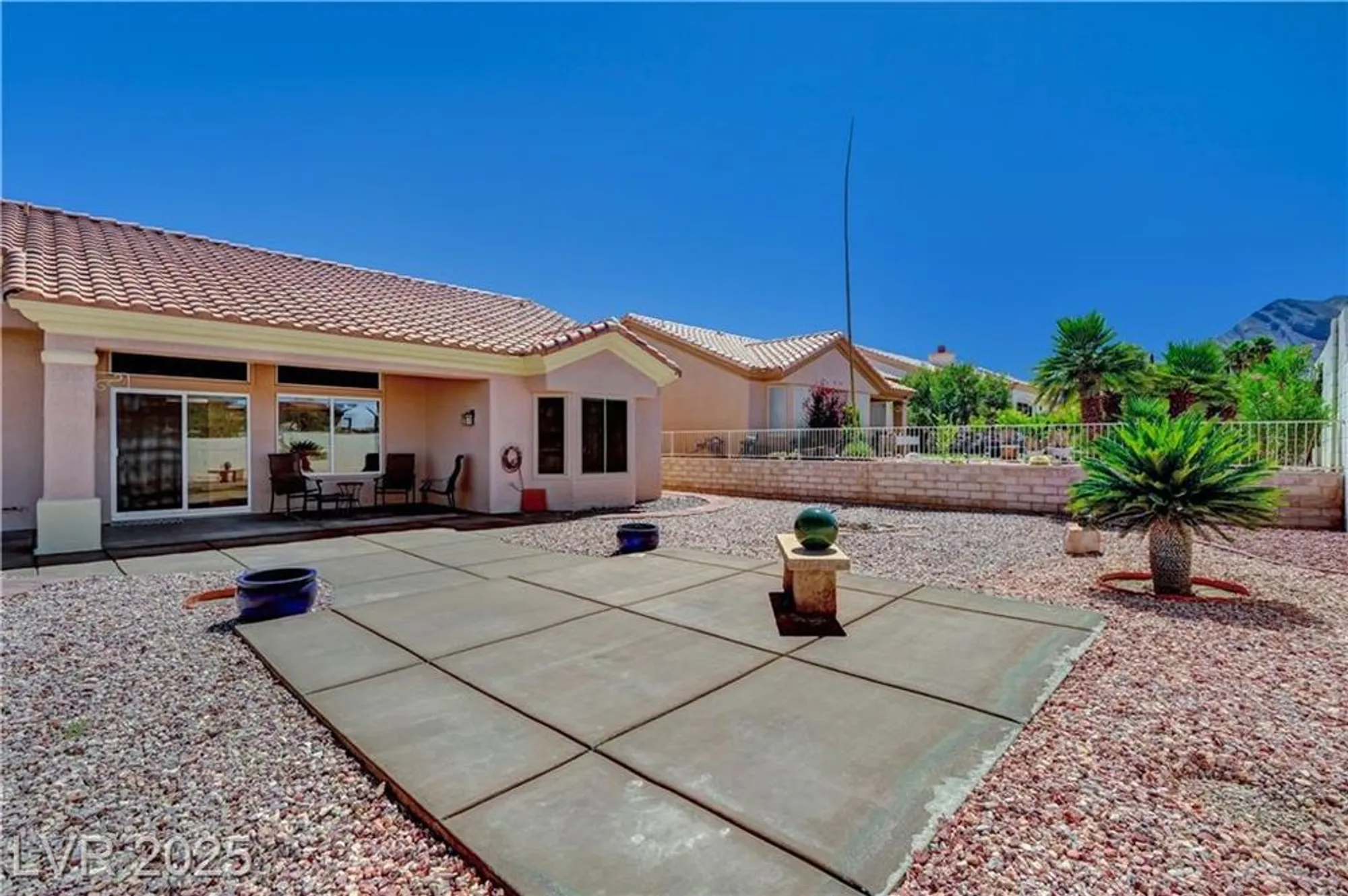 Property Slideshow image 44 of 78 | 10020 villa ridge dr, Las Vegas, NV, 89134