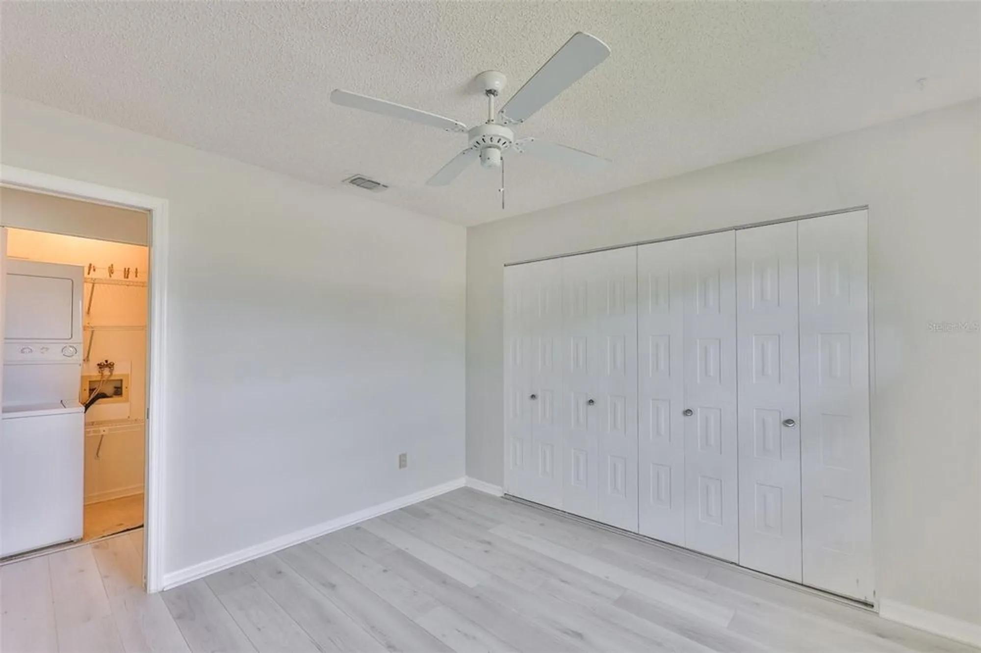 Property Slideshow image 28 of 45 | 2026 hawkhurst cir, Sun City Center, FL, 33573