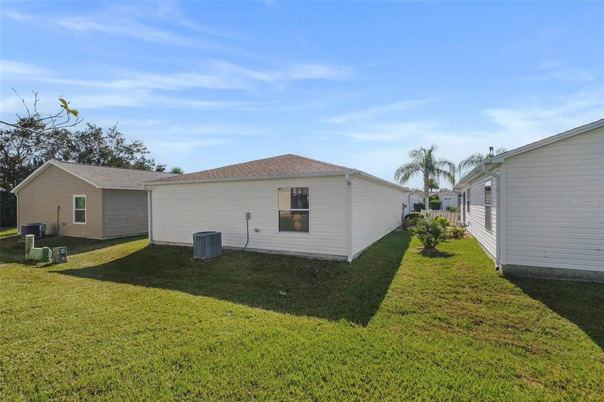 Property Slideshow image 23 of 26 | 2671 collington dr, The Villages, FL, 32162