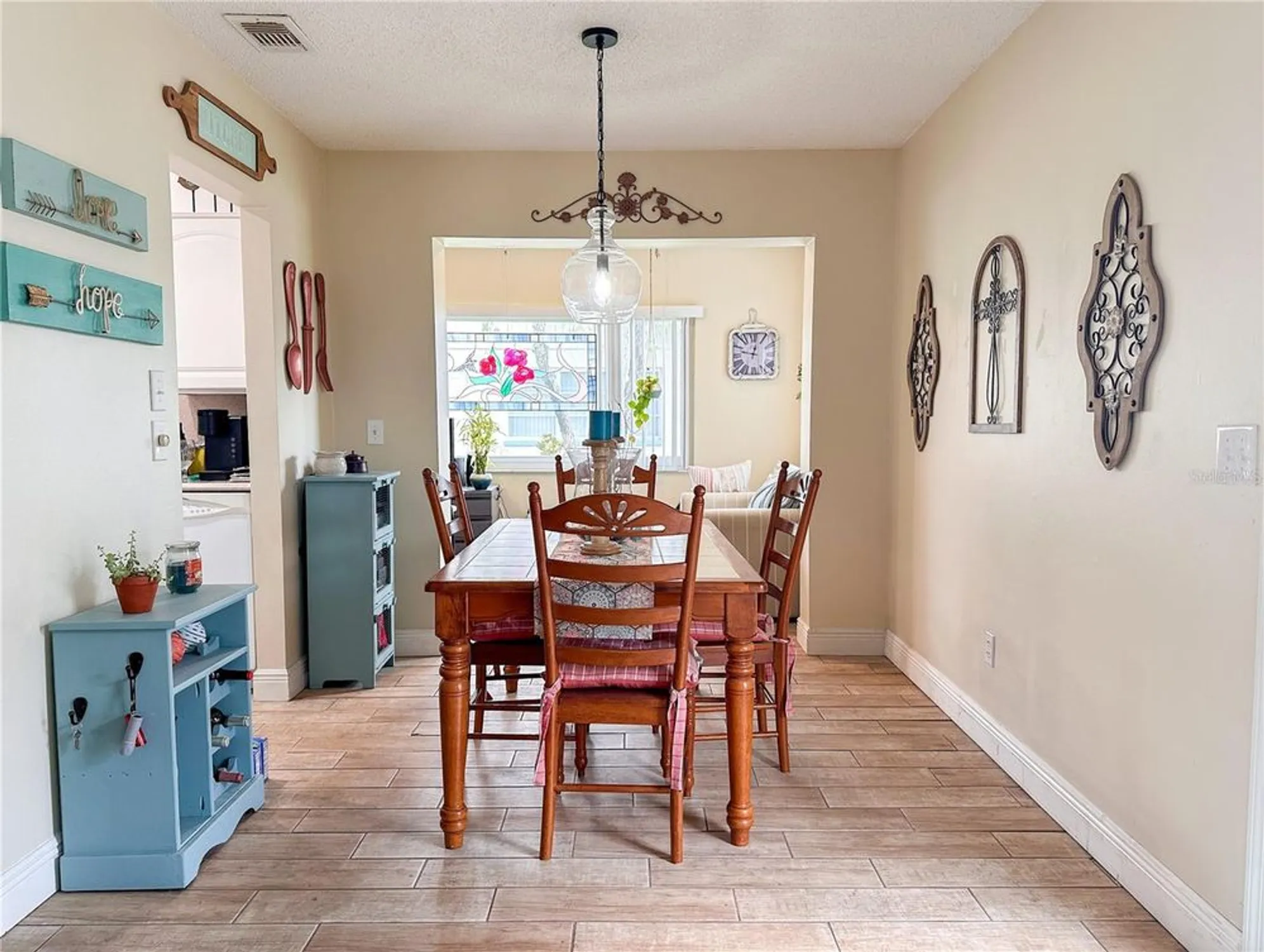 Property Slideshow image 9 of 27 | 216 gloucester blvd # 216, Sun City Center, FL, 33573