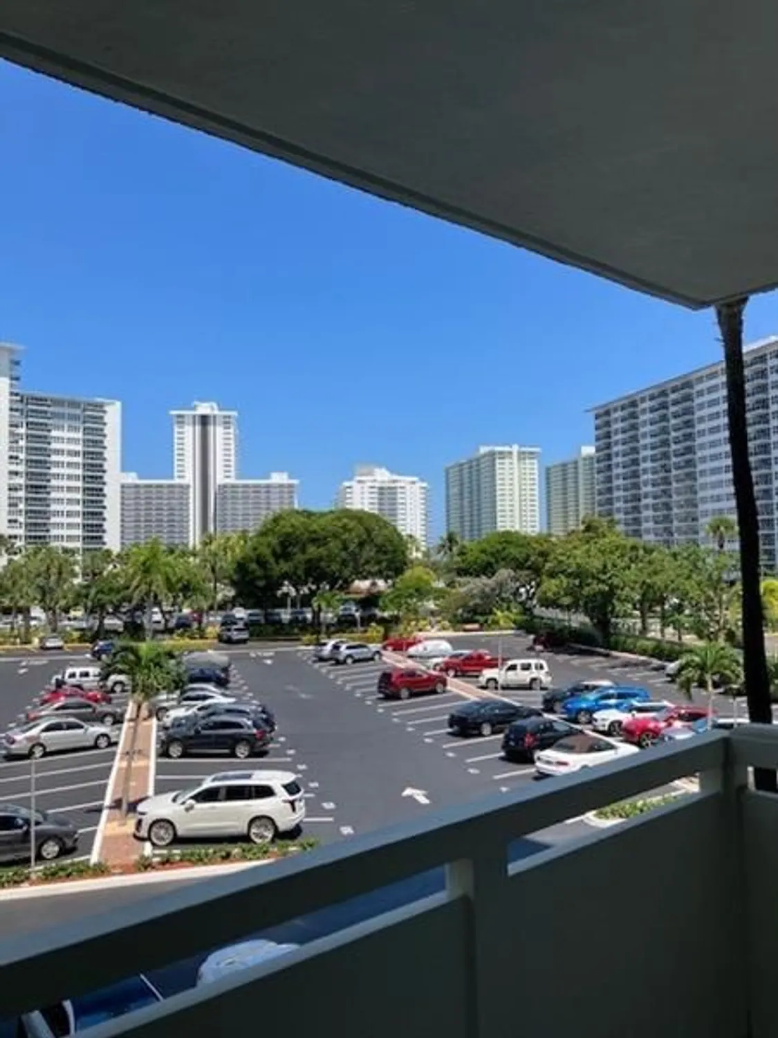 Property Slideshow image 10 of 56 | 3200 ne 36th st 321, Fort Lauderdale, FL, 33308