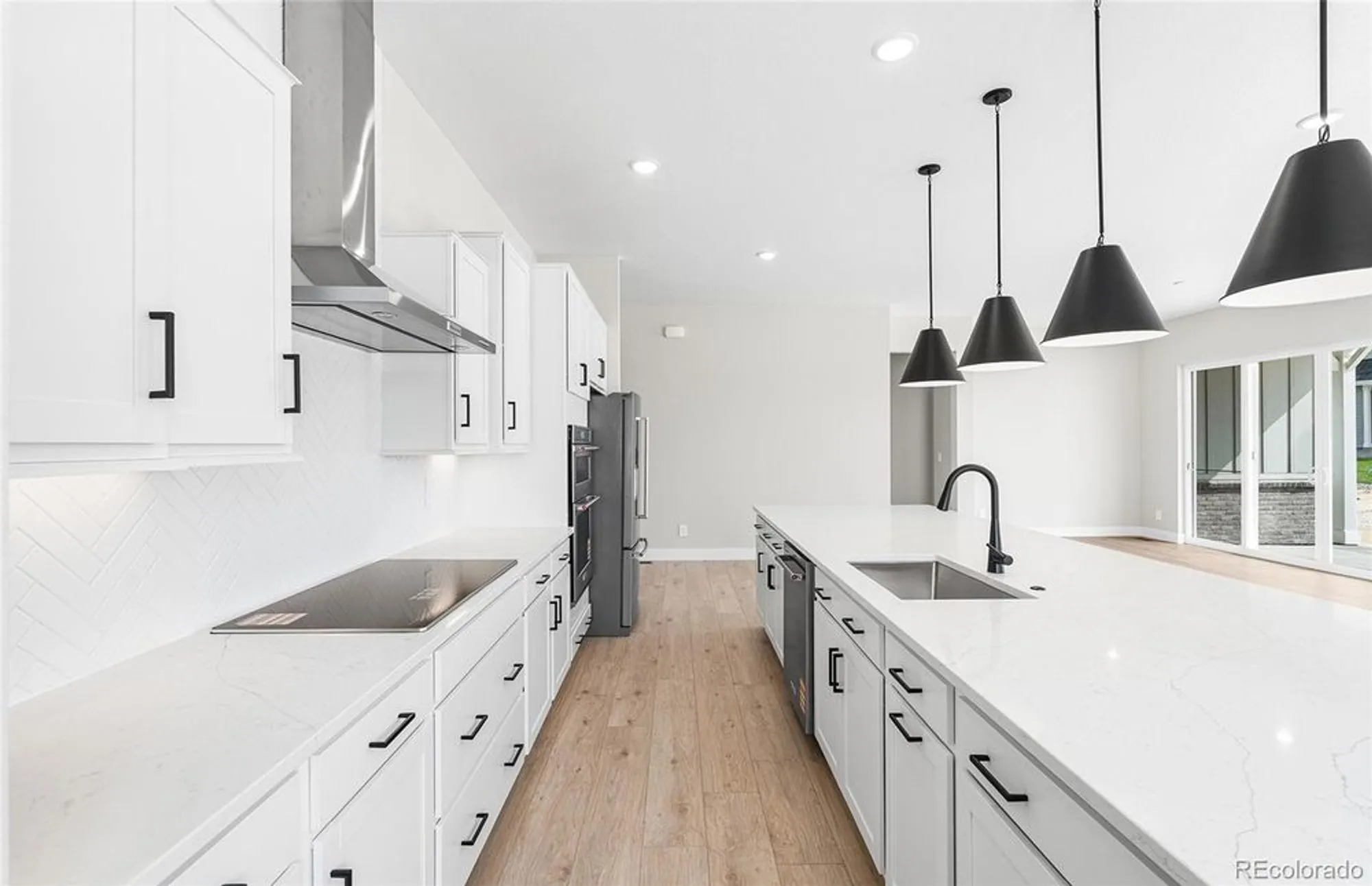 Property Slideshow image 18 of 45 | 8831 s quemoy st, Aurora, CO, 80016