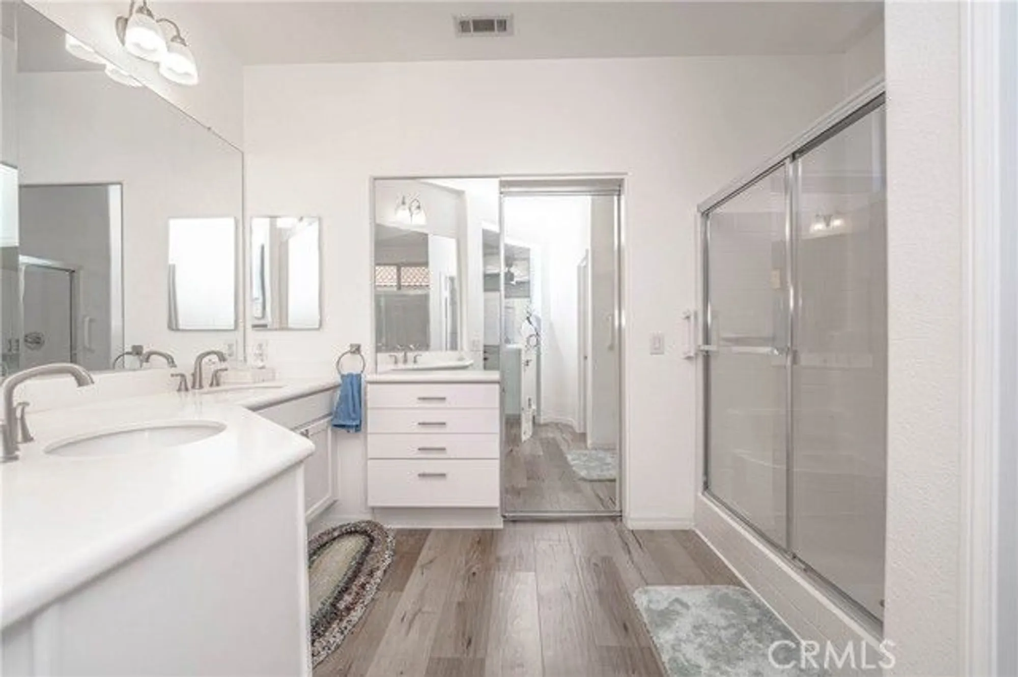 Property Slideshow image 21 of 34 | 28929 raintree dr, Menifee, CA, 92584