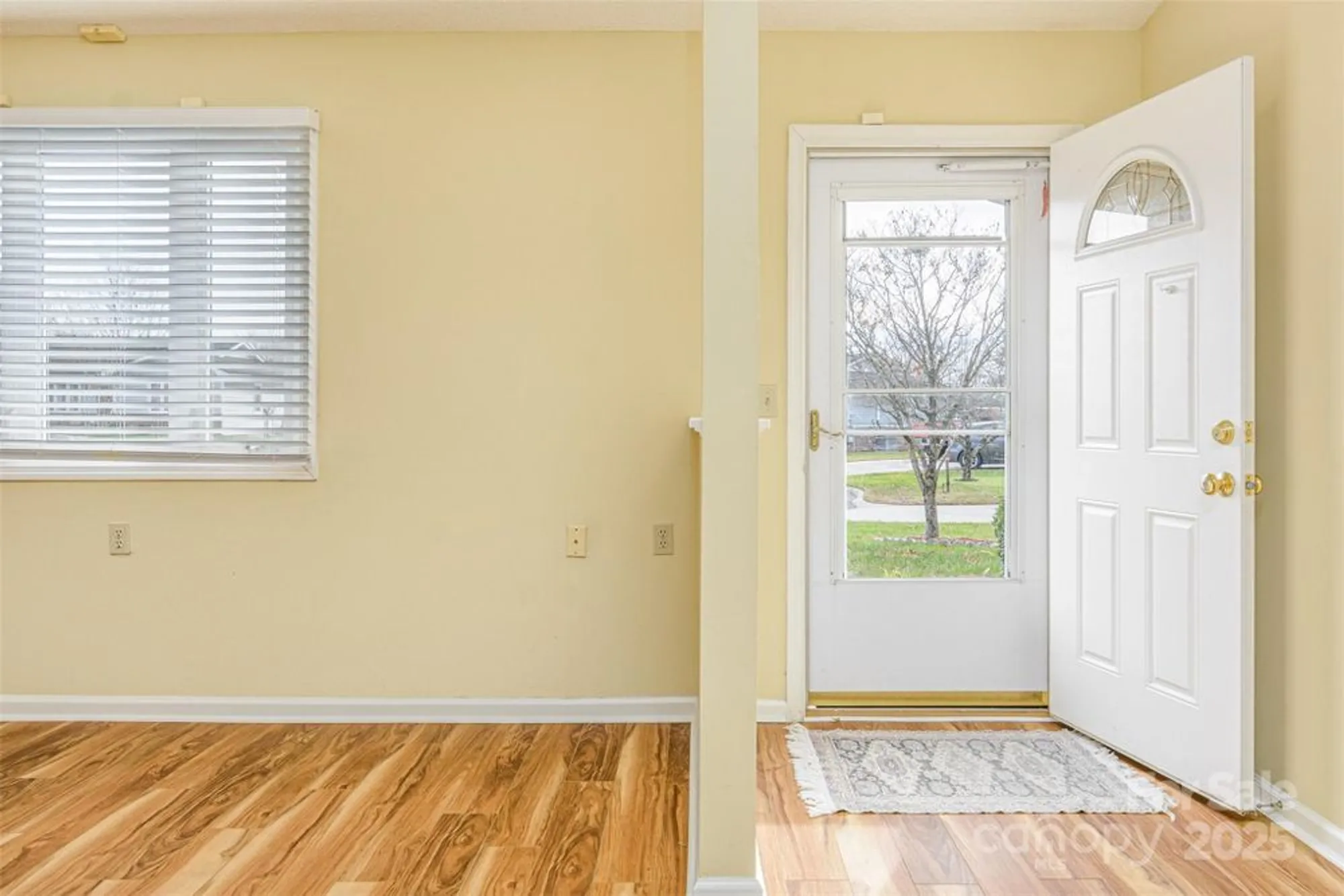 Property Slideshow image 4 of 37 | 308 dellford ct, Hendersonville, NC, 28792