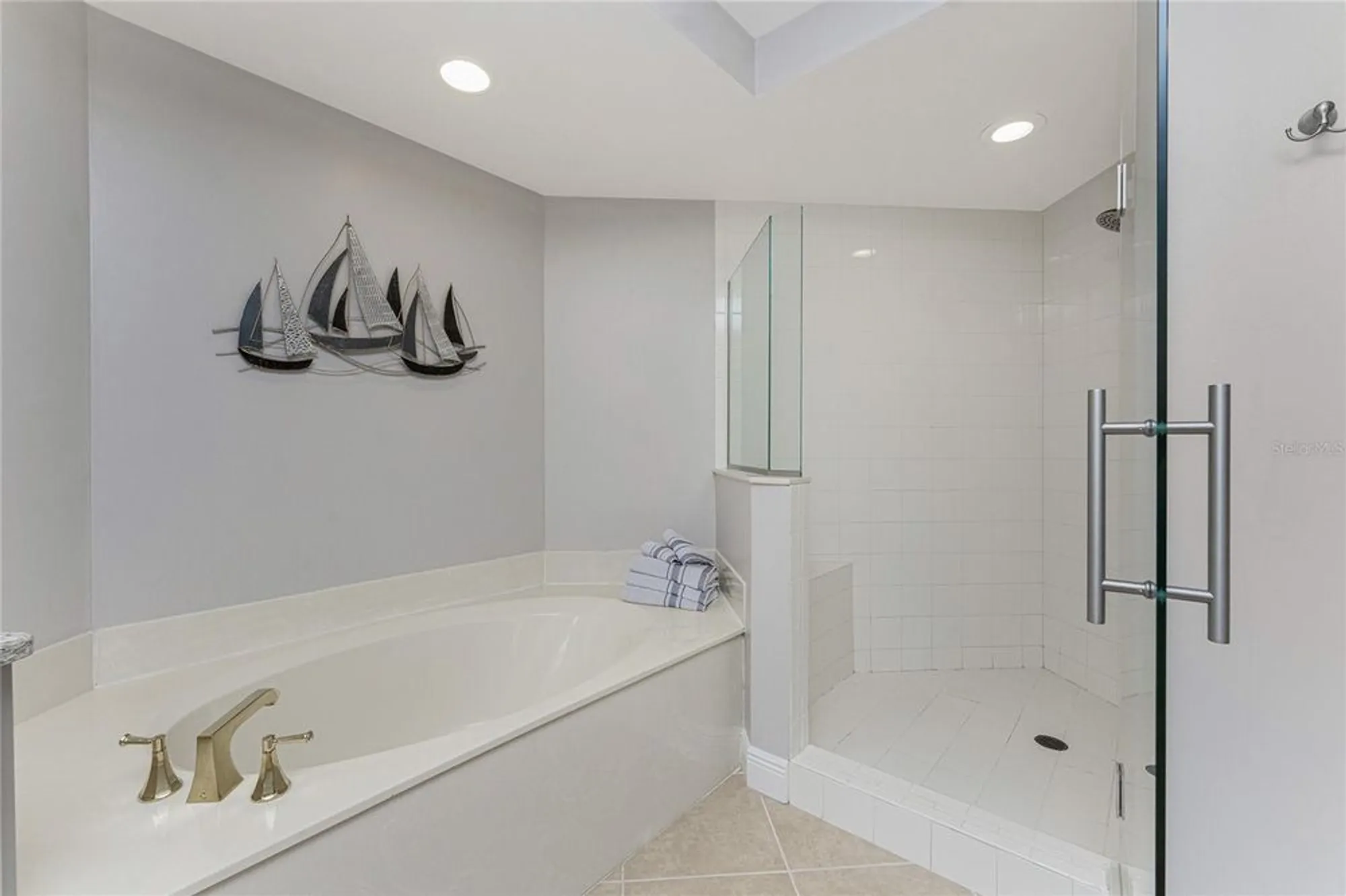 Property Slideshow image 30 of 48 | 3313 sunset key cir 107, Punta Gorda, FL, 33955