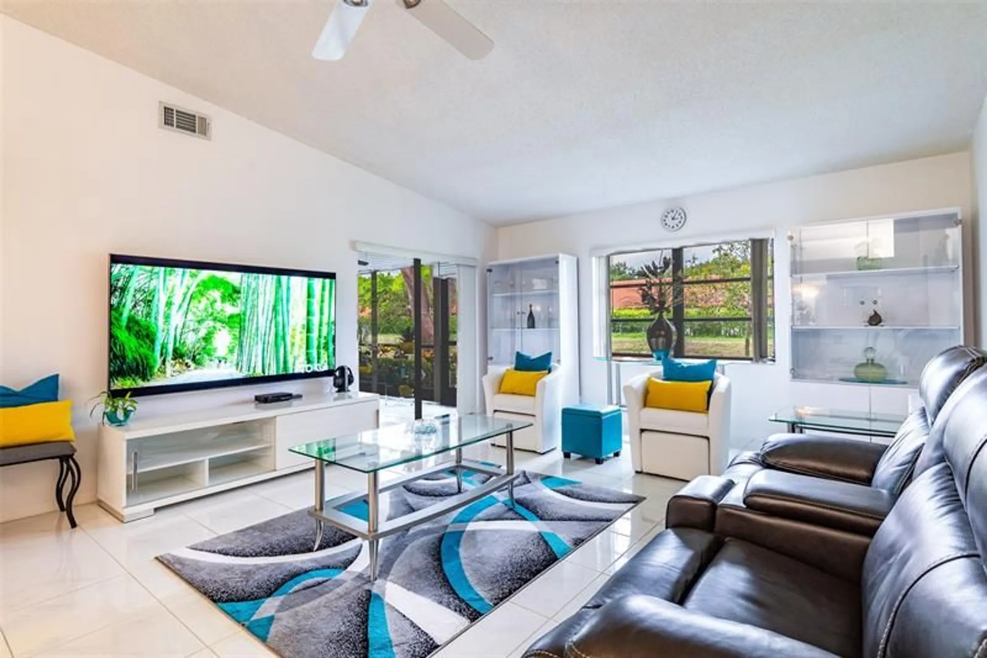 Property Slideshow image 12 of 45 | 8077 whispering palm dr # 1, Boca Raton, FL, 33496