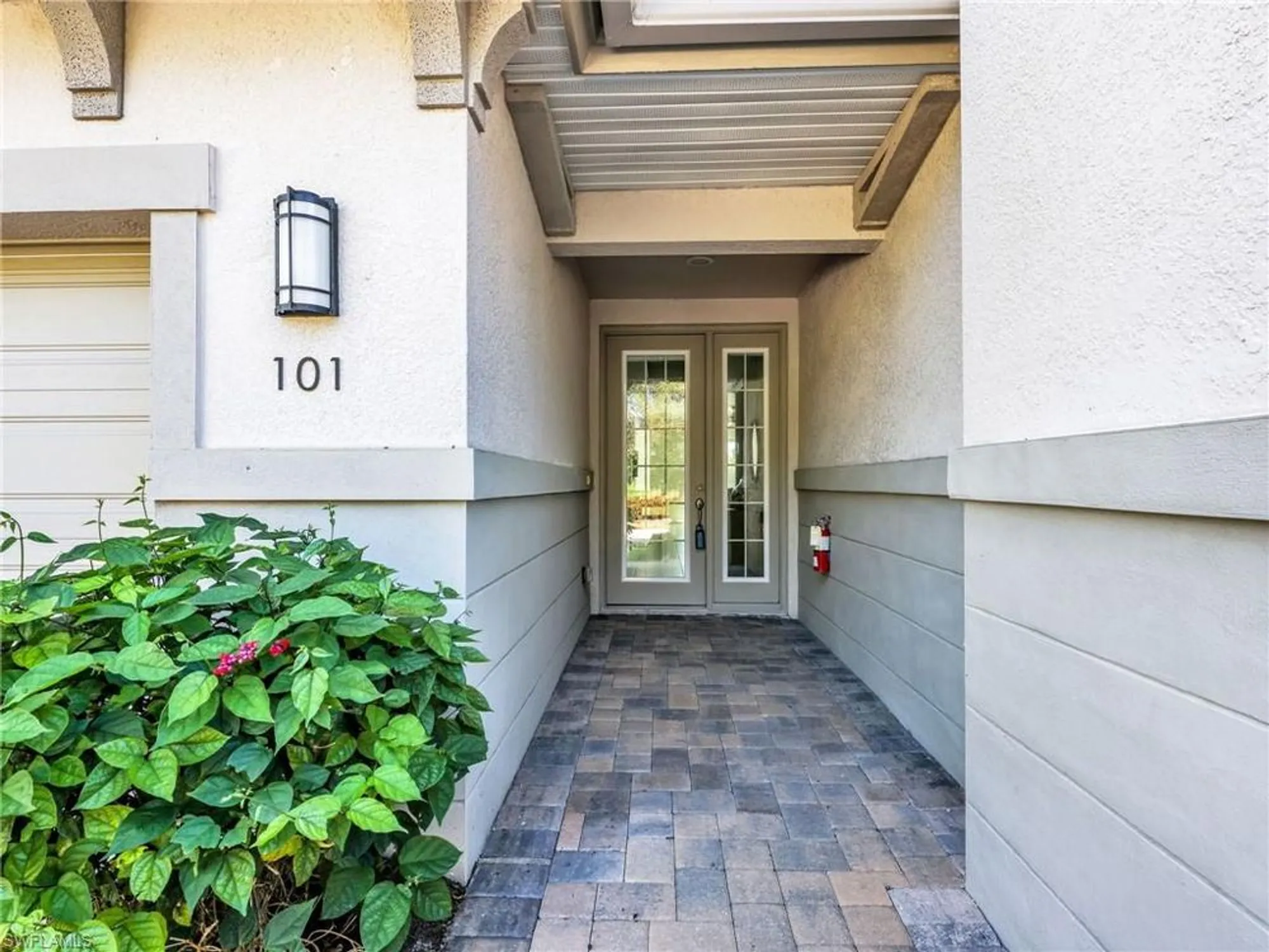 Property Slideshow image 6 of 49 | 8012 signature club cir unit 101, Naples, FL, 34113