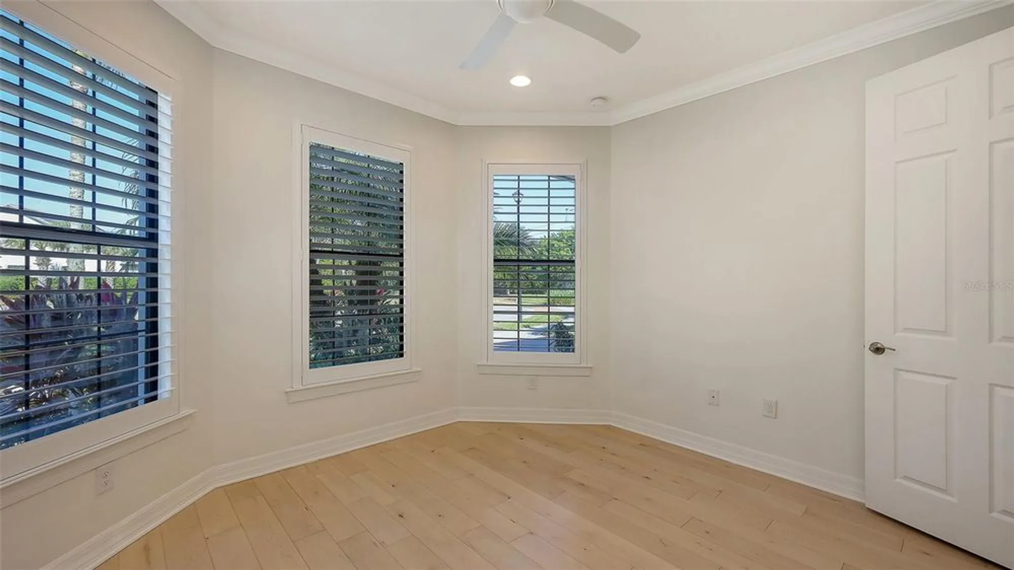 Property Slideshow image 33 of 46 | 5987 snowy egret dr, Sarasota, FL, 34238