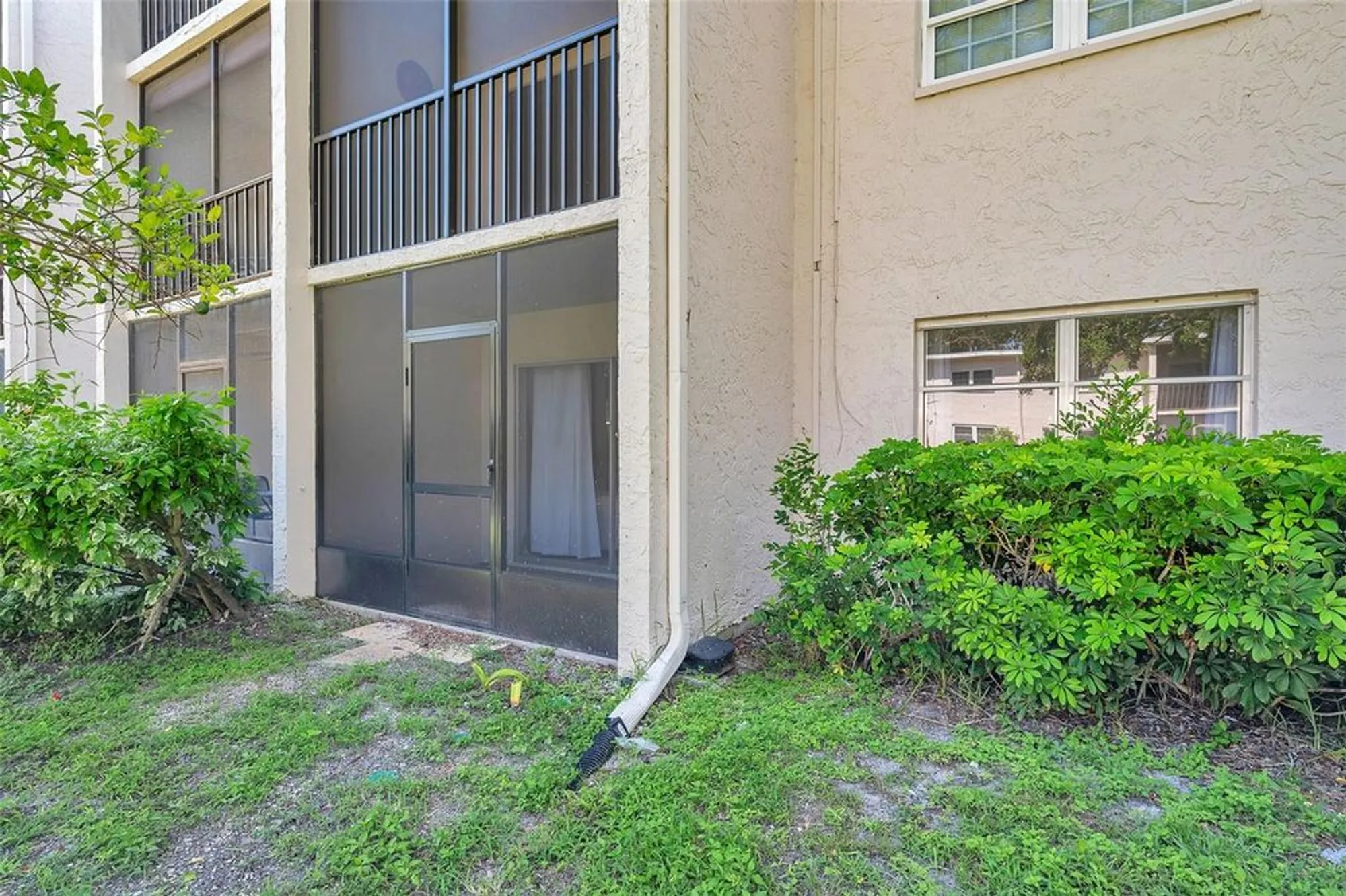 Property Slideshow image 3 of 36 | 870 virginia st apt 113, Dunedin, FL, 34698