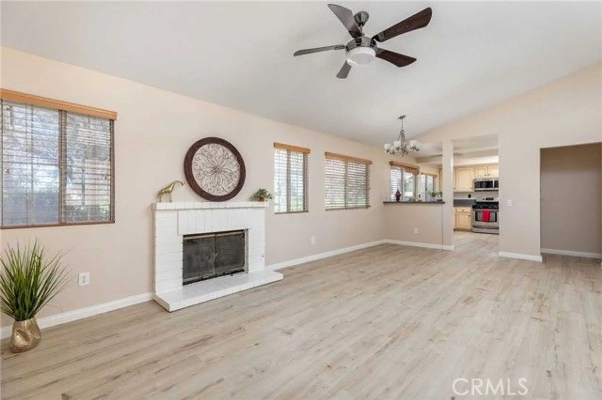 Property Slideshow image 9 of 47 | 573 la costa dr, Banning, CA, 92220