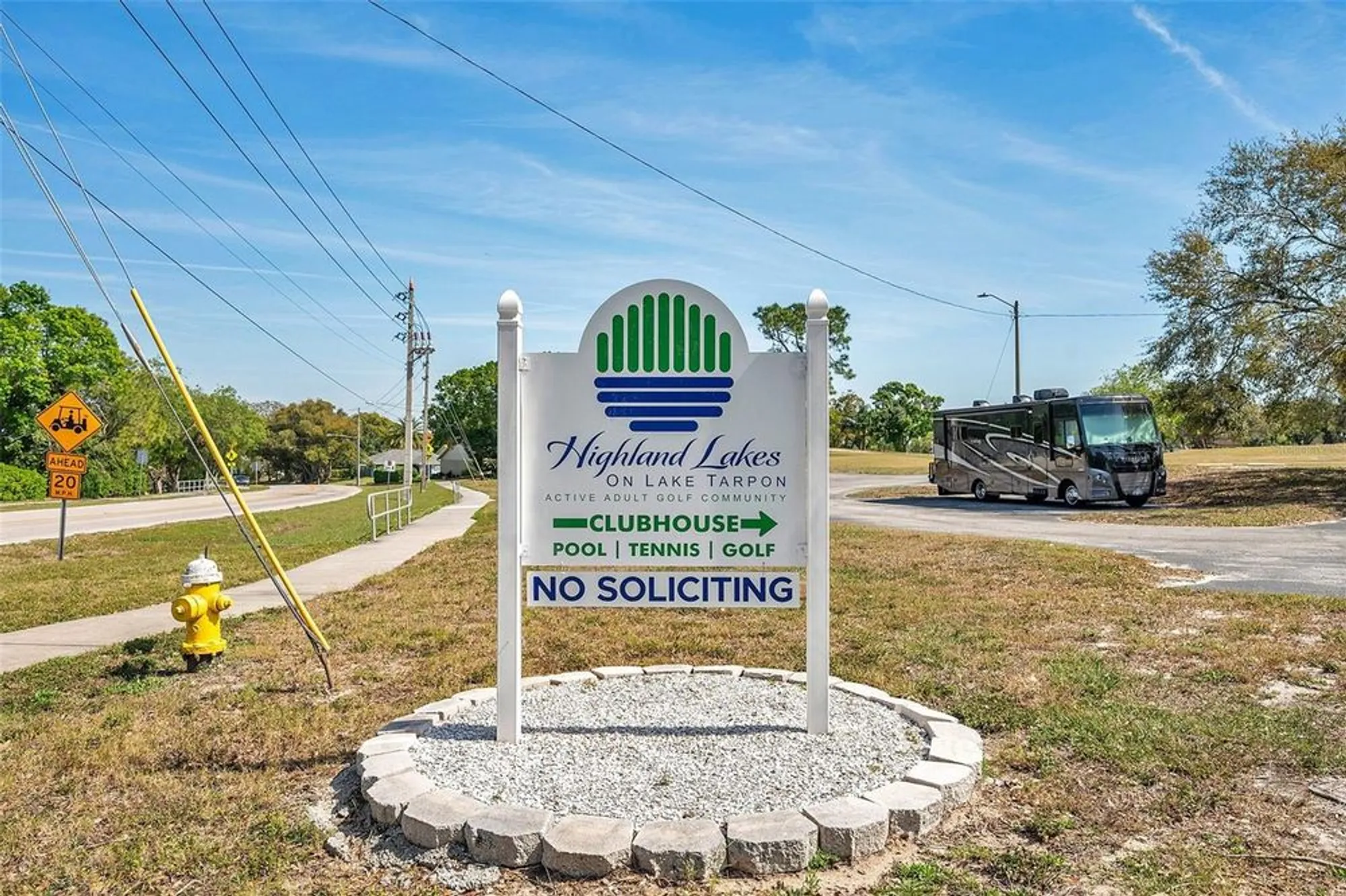 Property Slideshow image 53 of 86 | 3957 tarpon pointe cir, Palm Harbor, FL, 34684