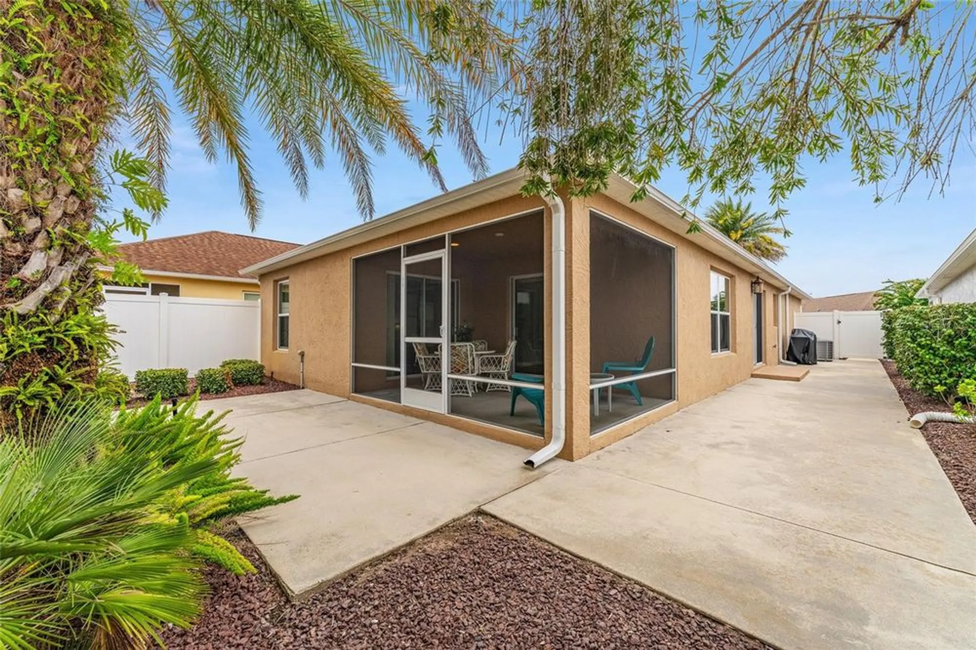 Property Slideshow image 28 of 39 | 2085 ironton pl, The Villages, FL, 32163