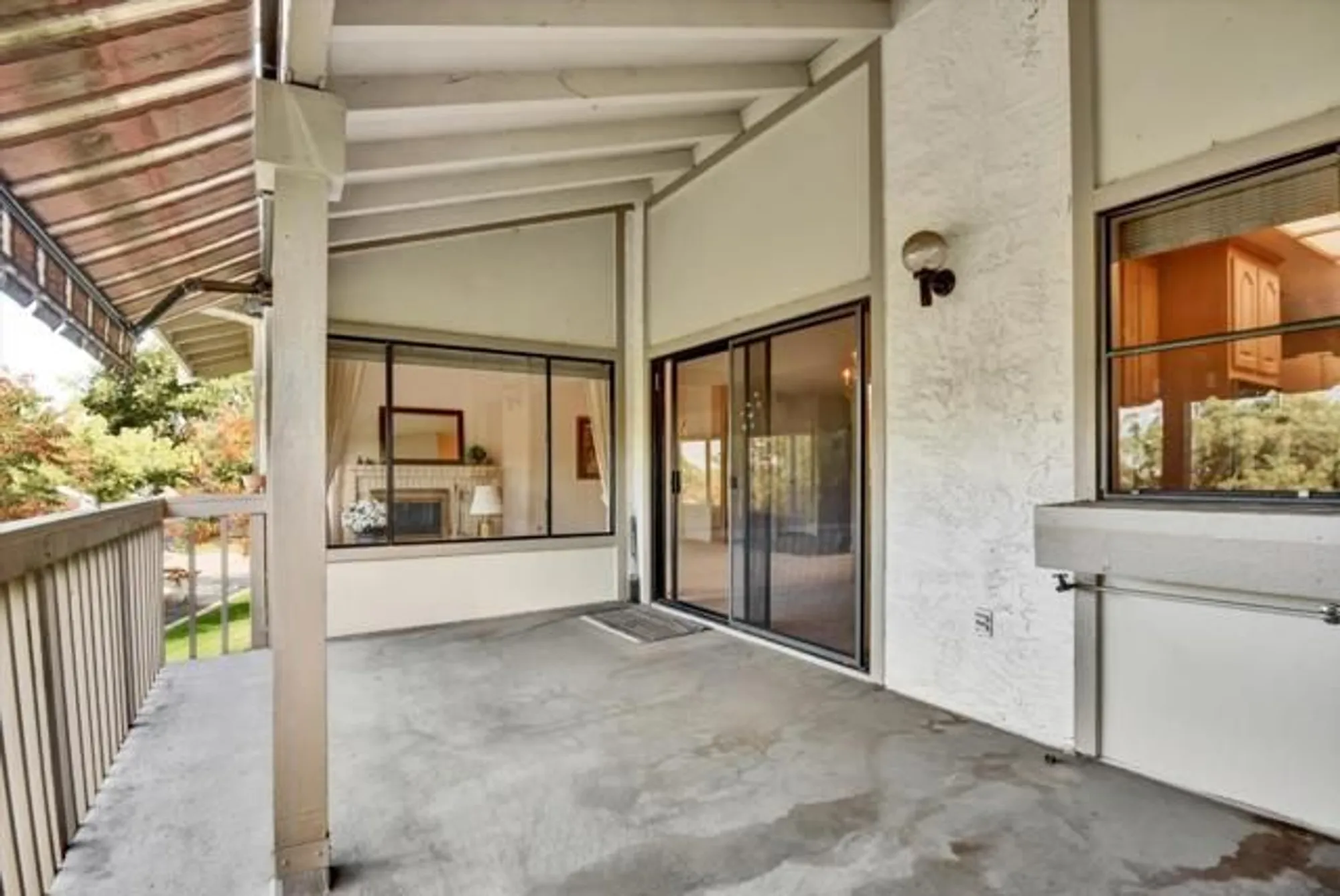 Property Slideshow image 22 of 59 | 7302 via granja, San Jose, CA, 95135