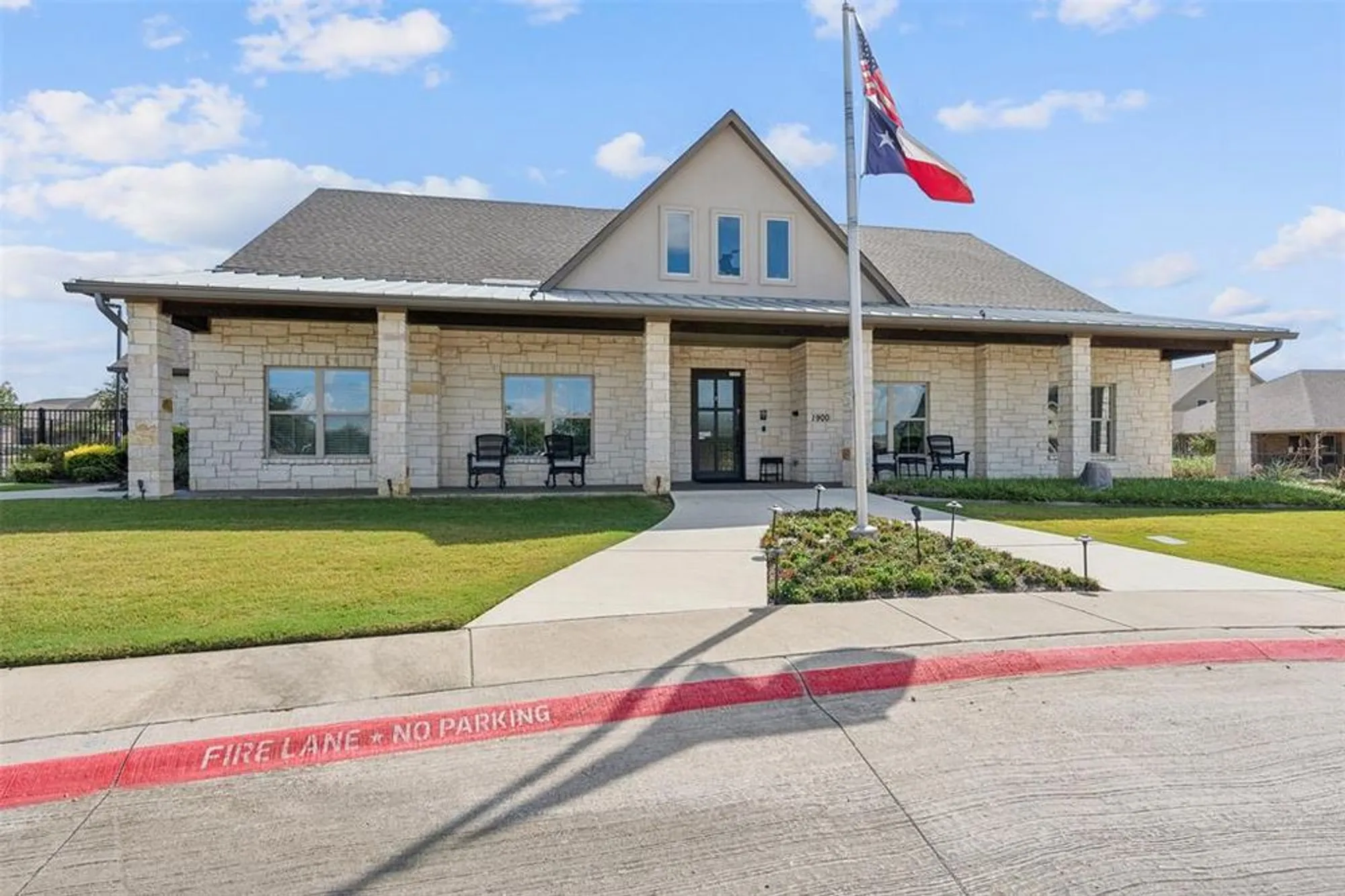 Property Slideshow image 31 of 40 | 2115 ladera way 2115, Mansfield, TX, 76063