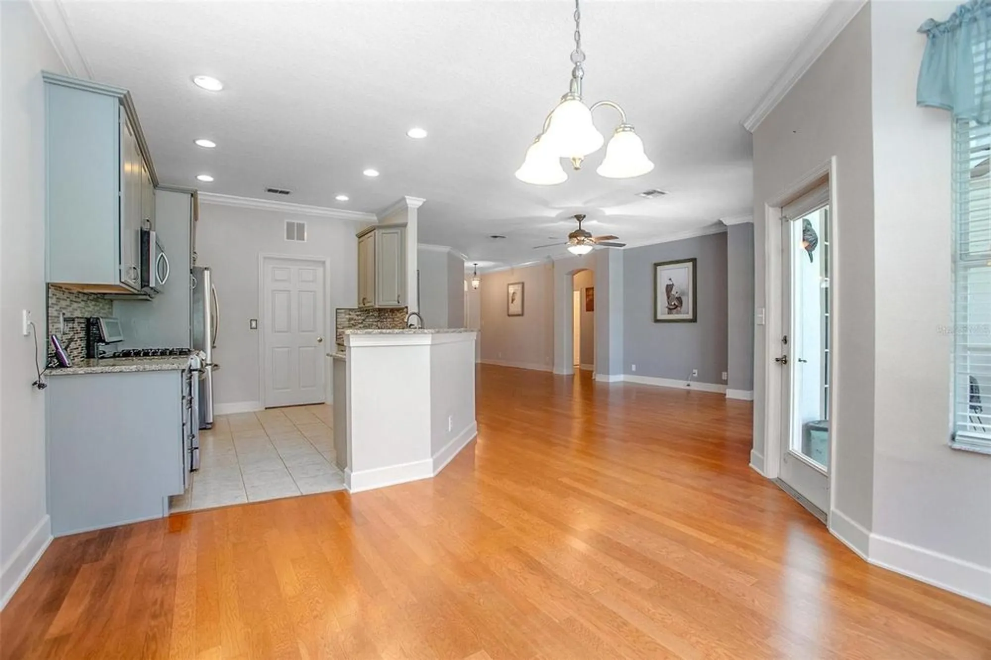 Property Slideshow image 7 of 31 | 215 coleton ln, Deland, FL, 32724