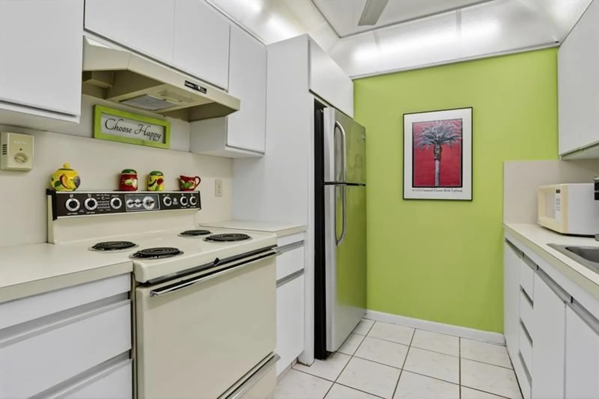 Property Slideshow image 6 of 59 | 2301 lucaya ln k3, Coconut Creek, FL, 33066