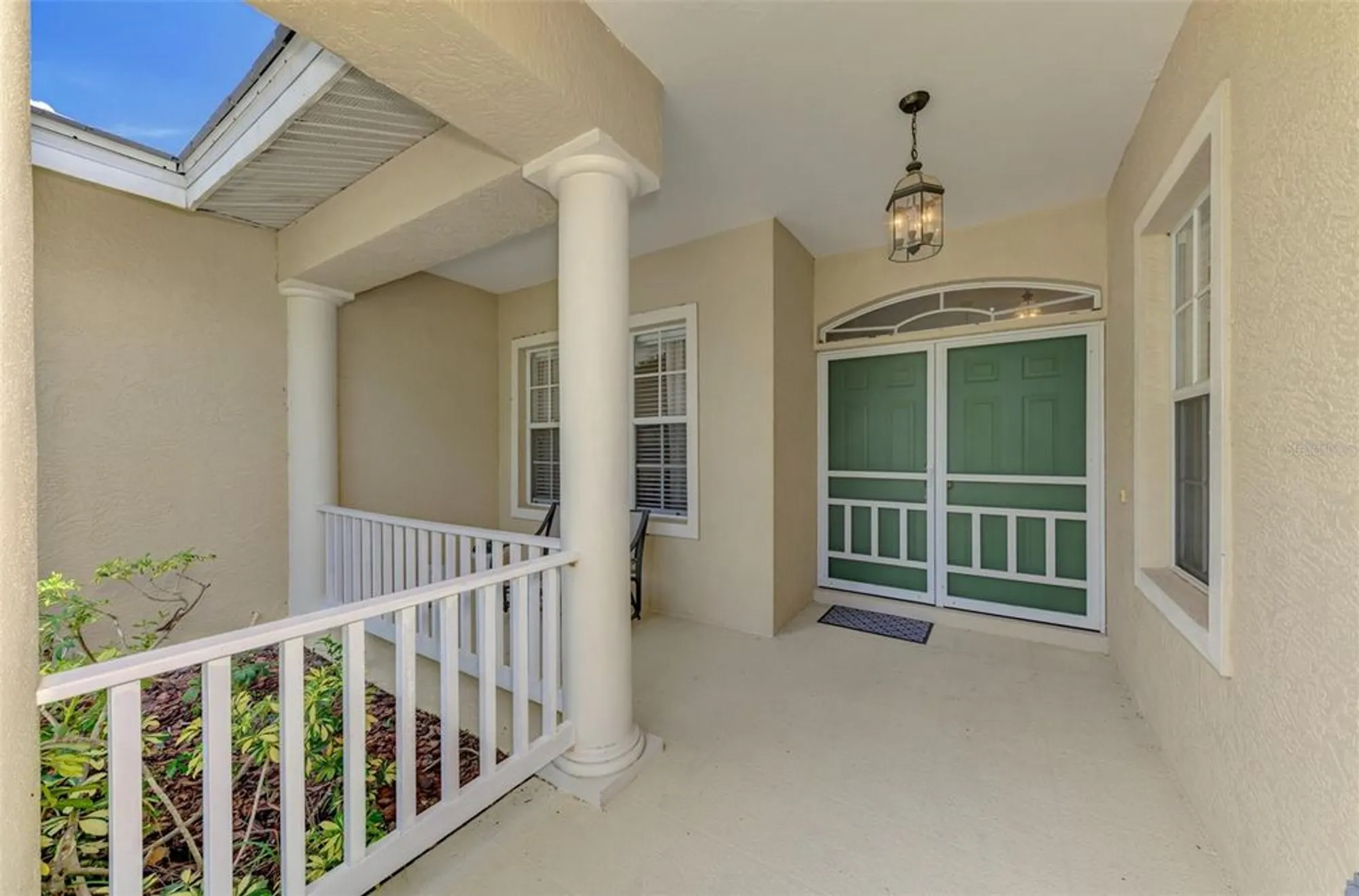Property Slideshow image 5 of 62 | 6644 butlers crest dr, Bradenton, FL, 34203