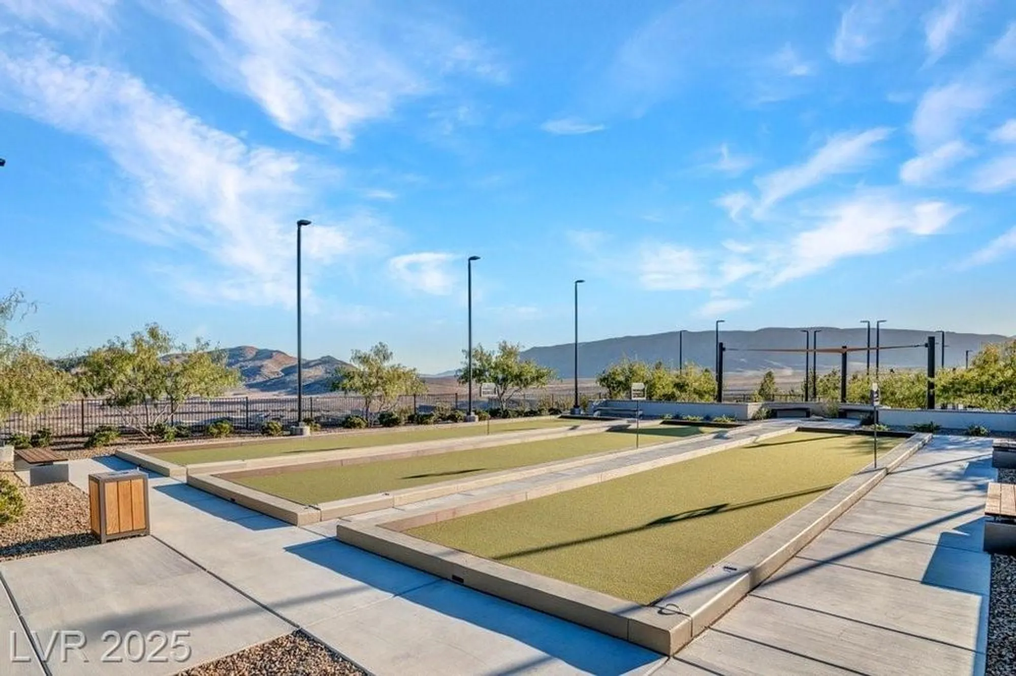 Property Slideshow image 26 of 36 | 925 allister fields ln, Las Vegas, NV, 89138
