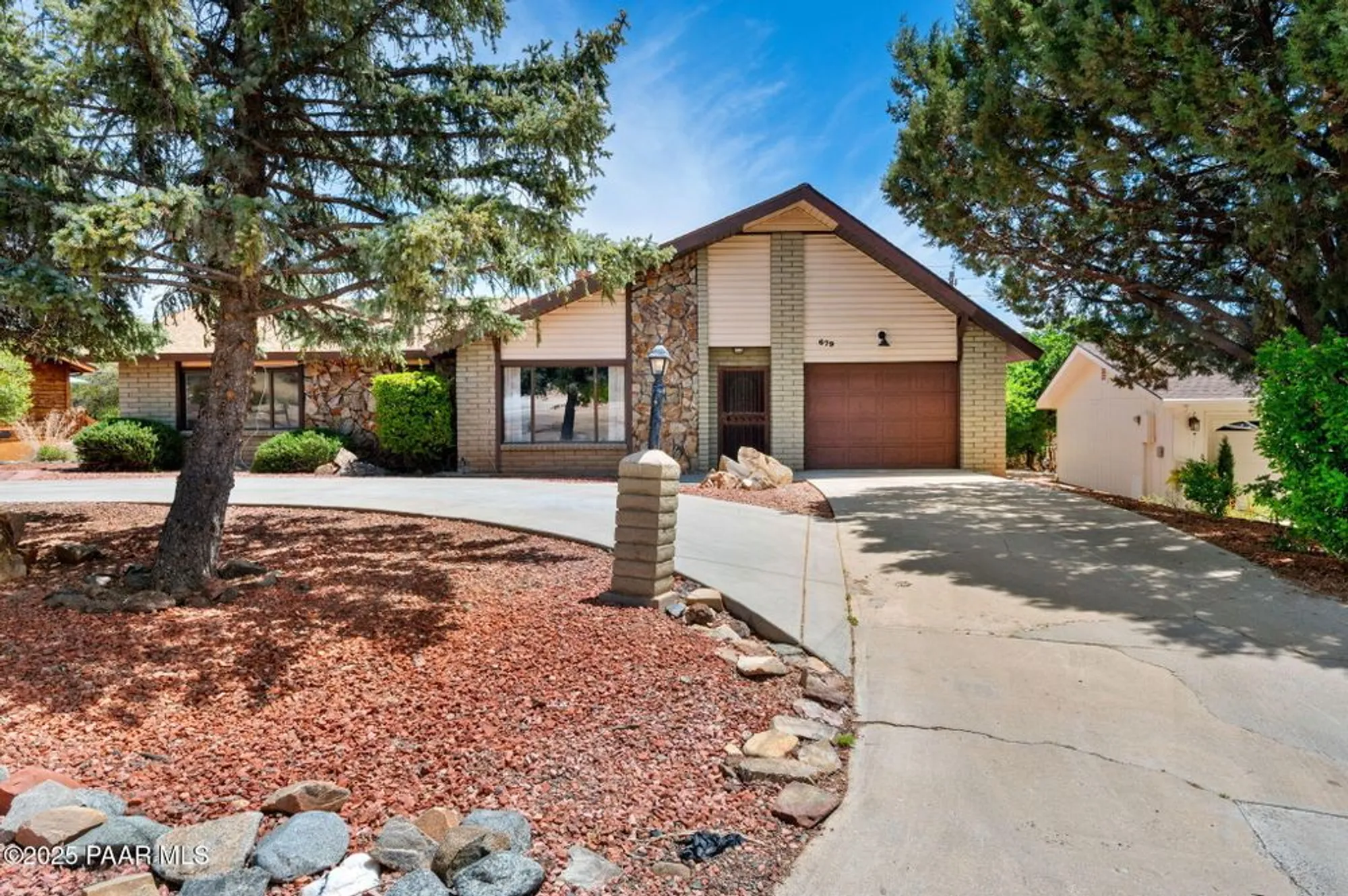 Property Slideshow image 1 of 32 | 679 tawa ct, Prescott, AZ, 86301