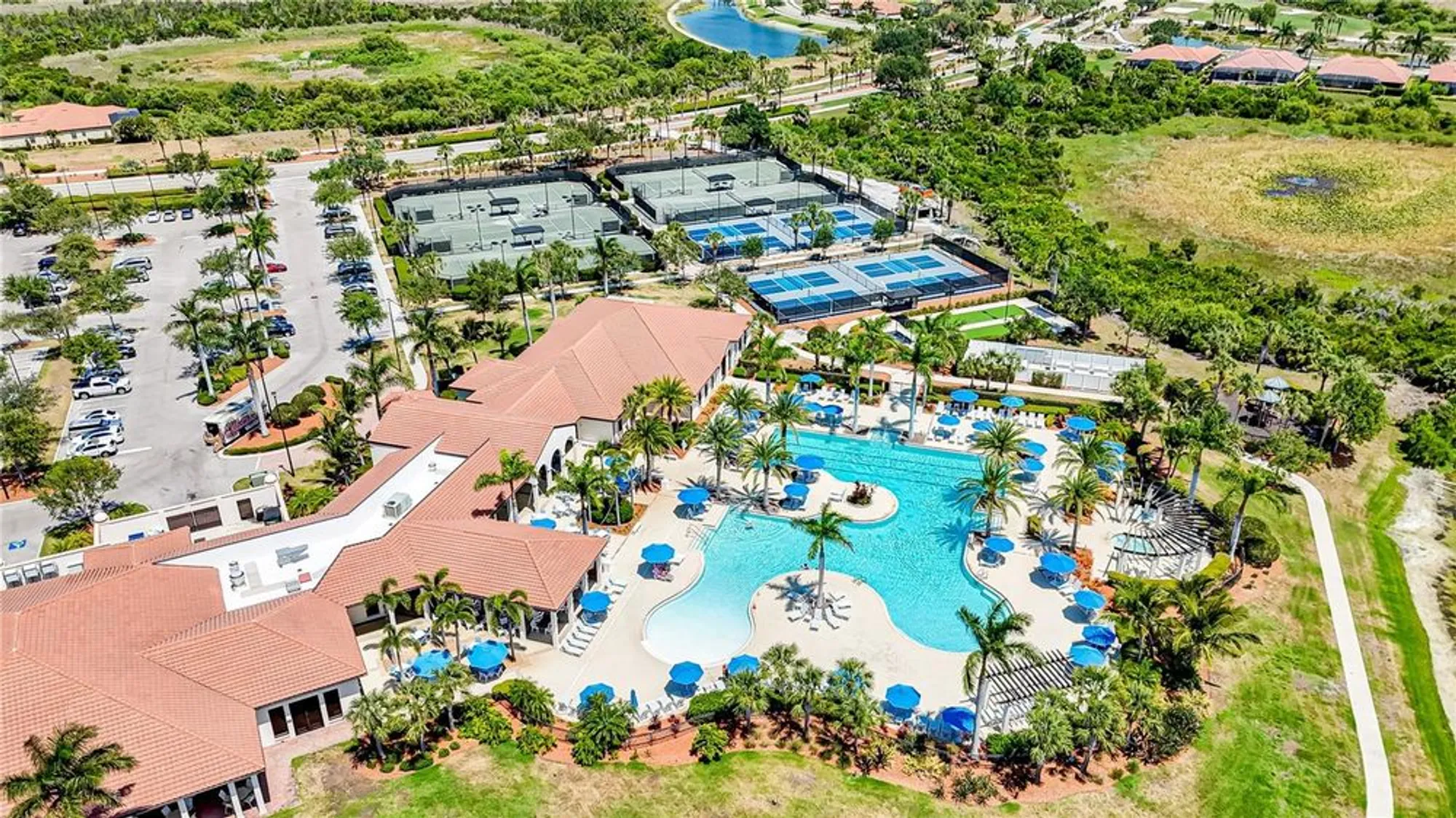 Property Slideshow image 51 of 78 | 24252 gallberry dr, Venice, FL, 34293