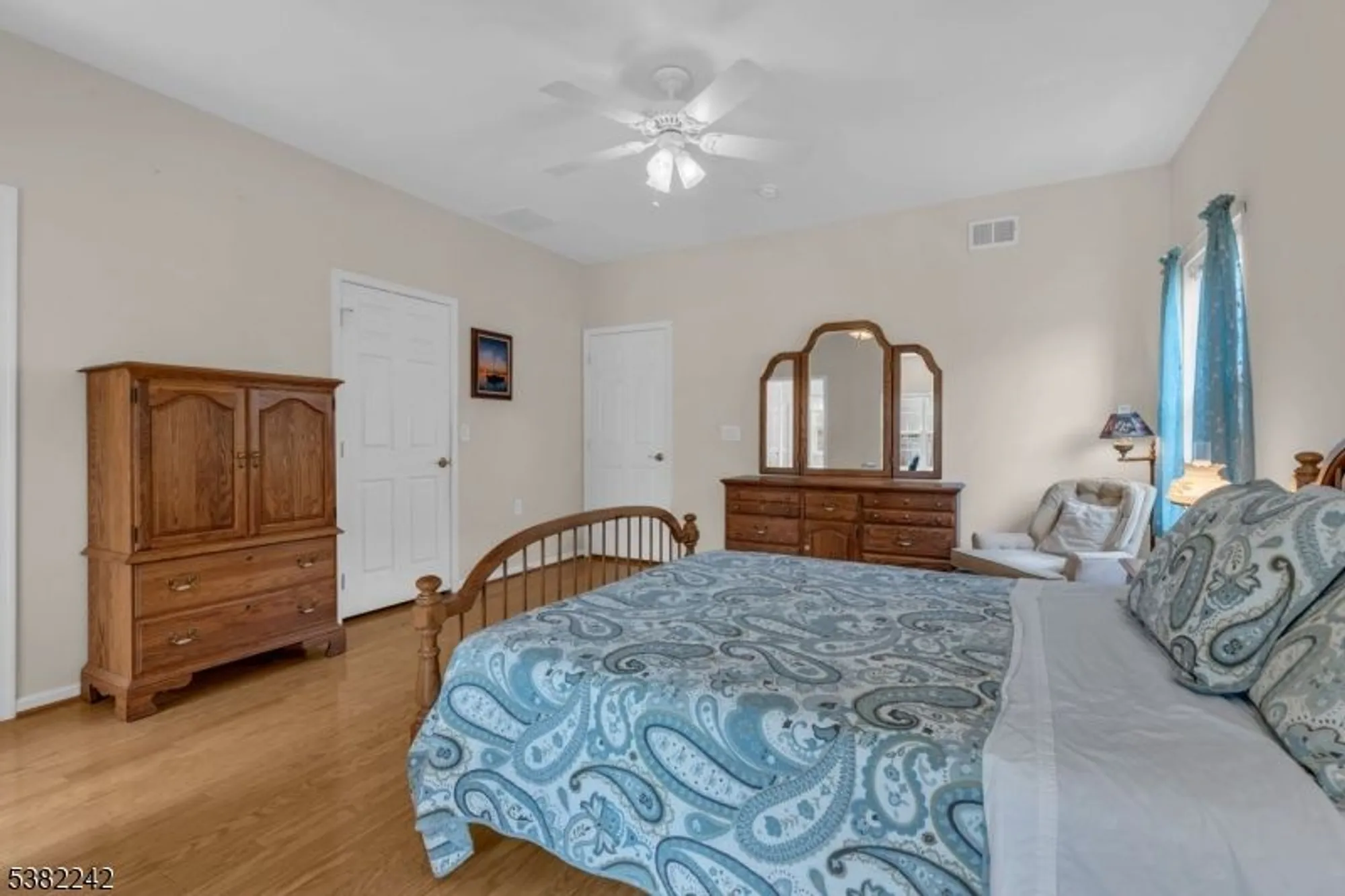 Property Slideshow image 26 of 41 | 12 medici dr, Somerset, NJ, 08873