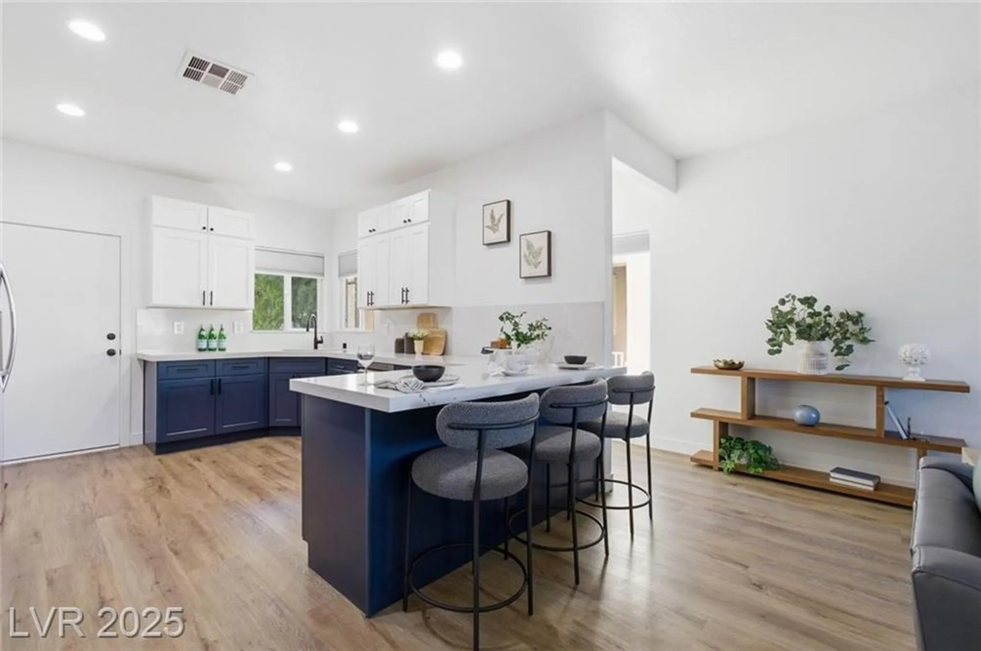 Property Slideshow image 7 of 16 | 3608 herring gull ln, North Las Vegas, NV, 89084