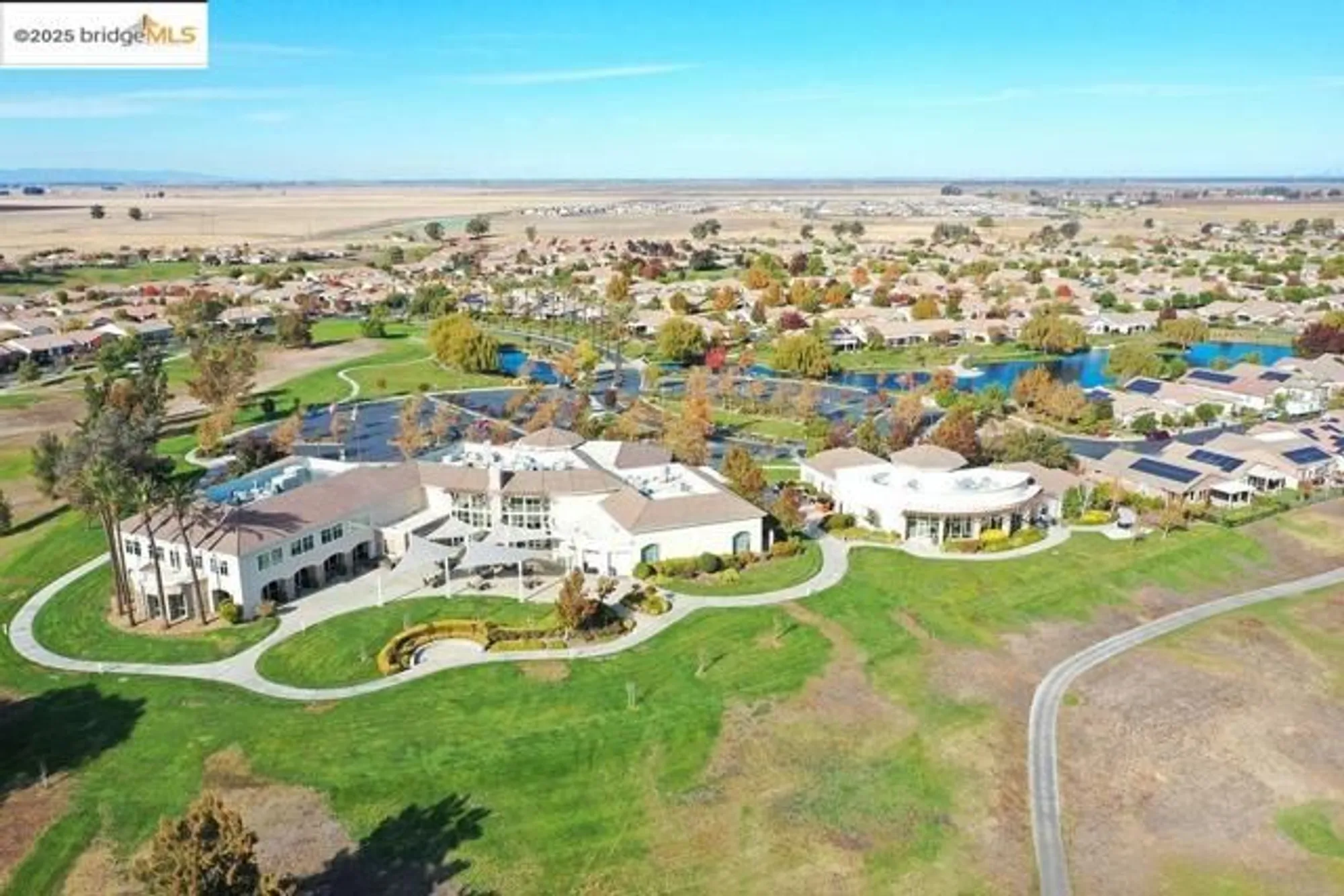 Property Slideshow image 9 of 28 | 716 turnberry ter, Rio Vista, CA, 94571