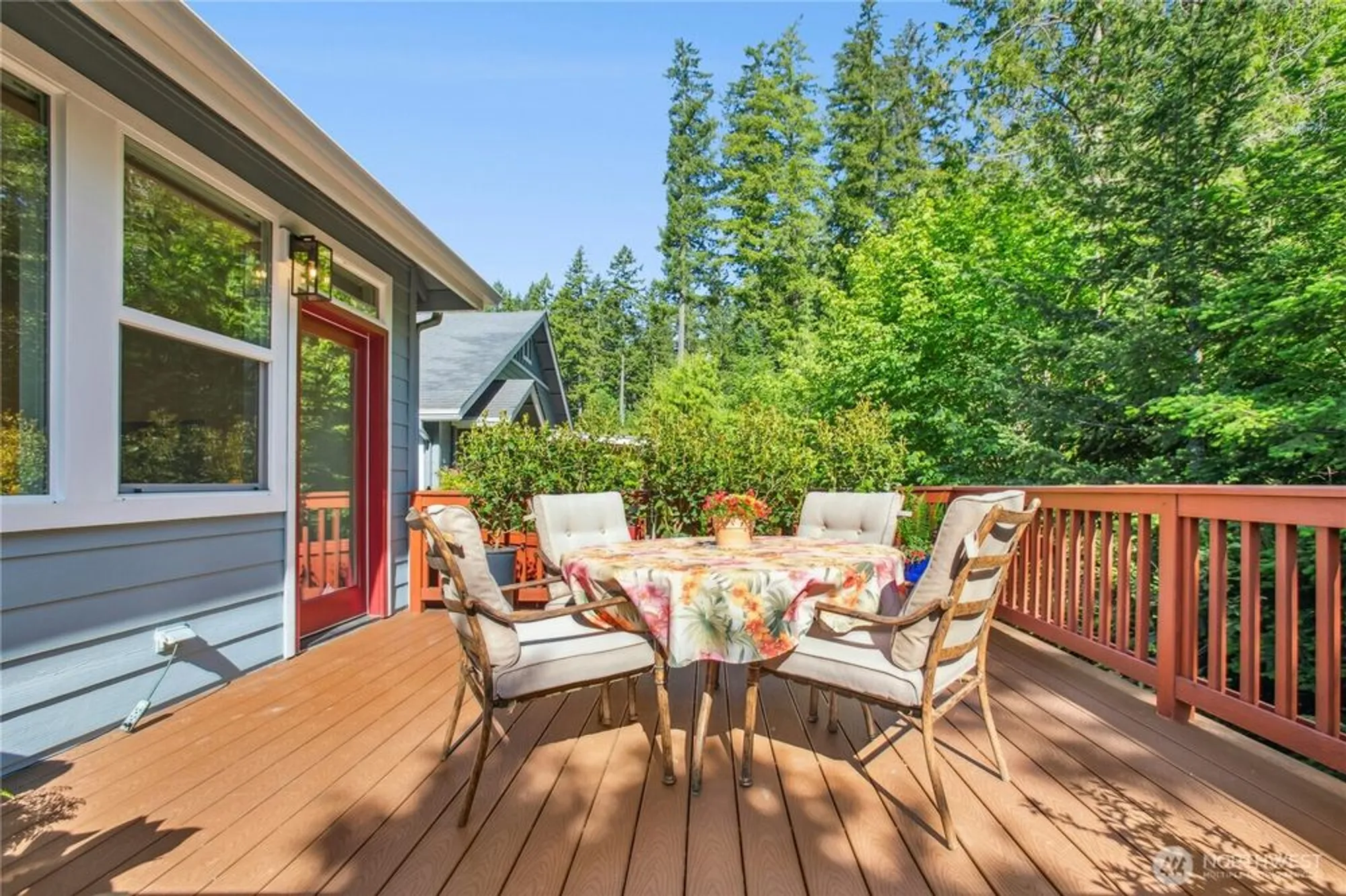 Property Slideshow image 18 of 25 | 22864 ne 130th st, Redmond, WA, 98053