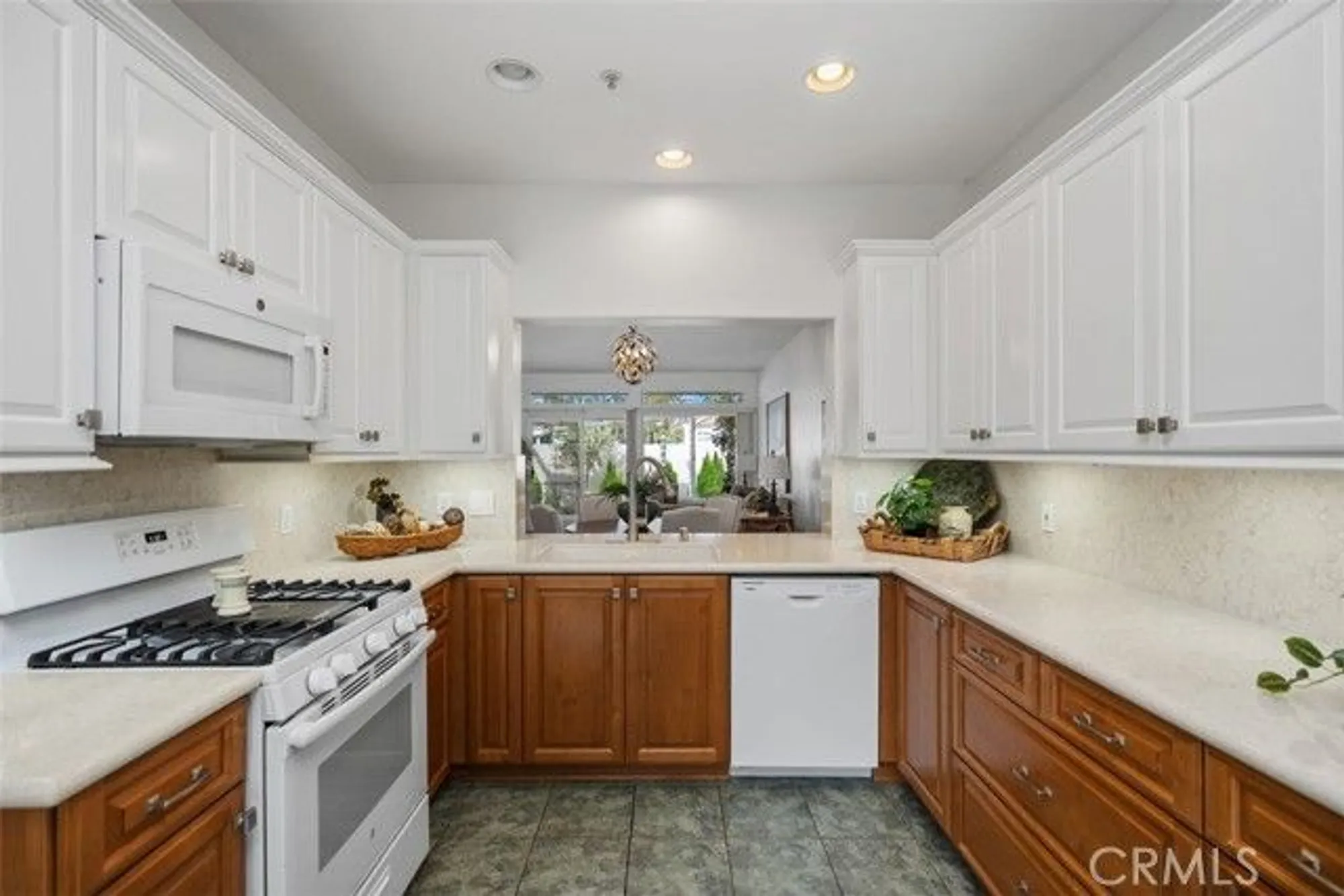 Property Slideshow image 13 of 42 | 21659 paseo casiano, Mission Viejo, CA, 92692