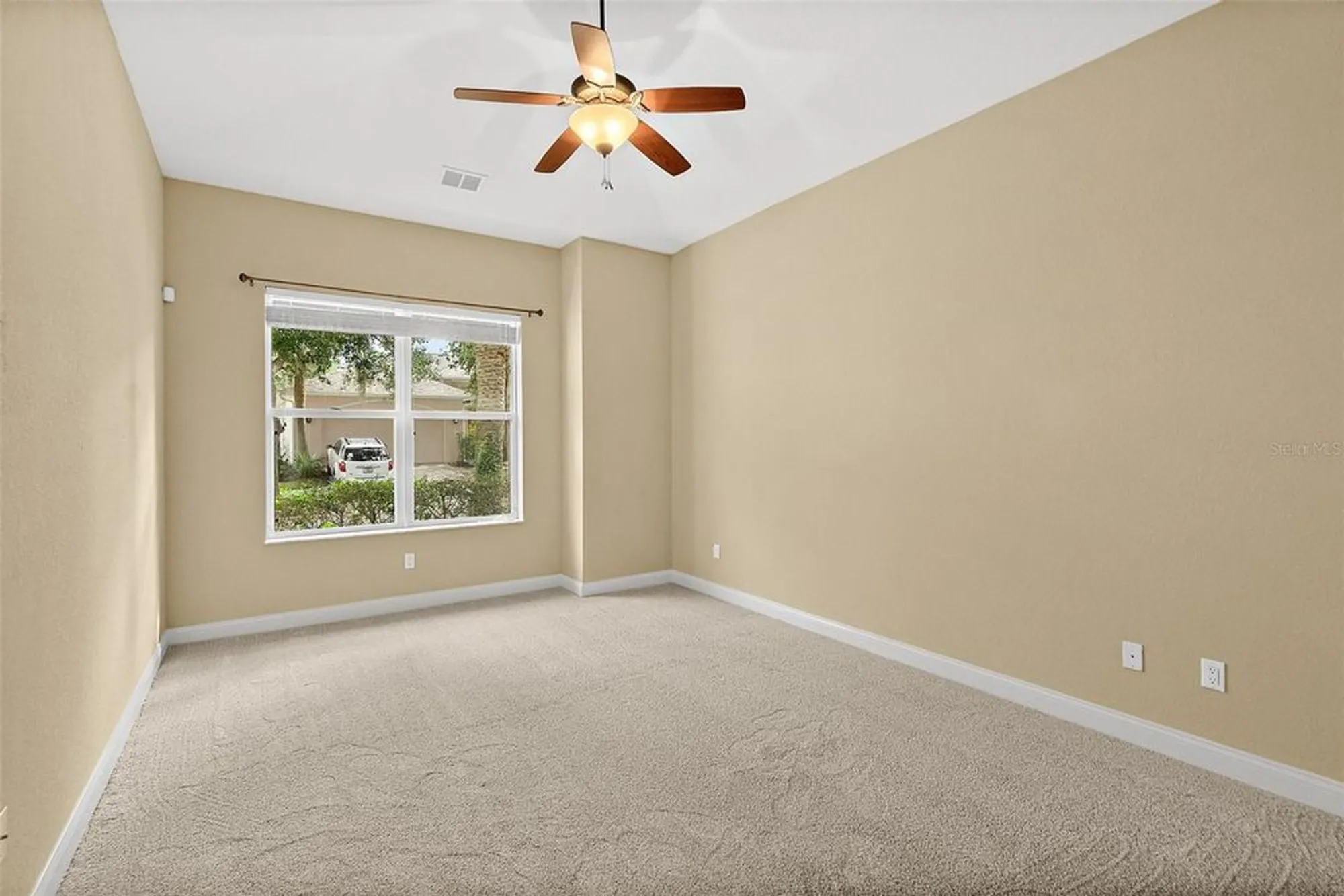Property Slideshow image 48 of 71 | 79 southlake dr, Palm Coast, FL, 32137