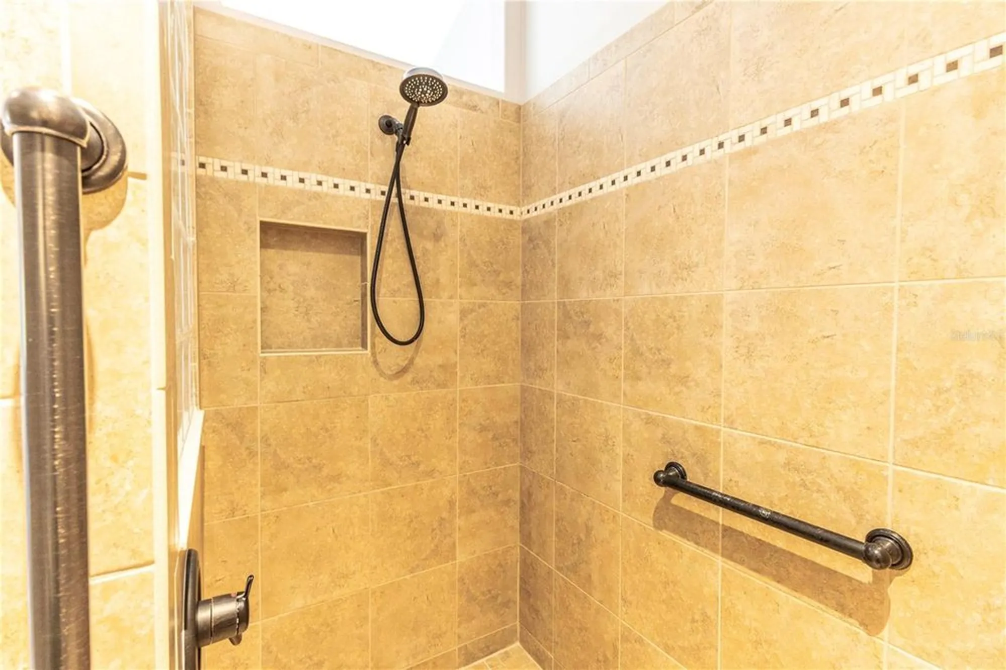 Property Slideshow image 24 of 42 | 3976 ironwood ln, The Villages, FL, 32163