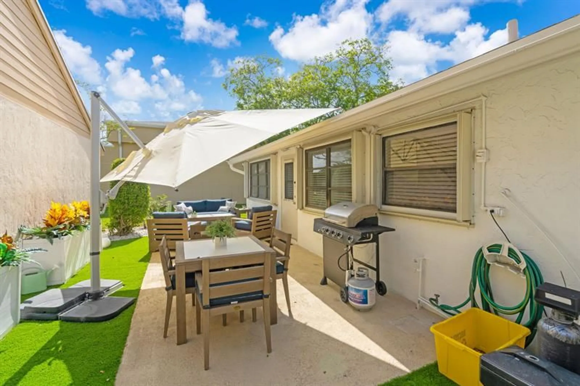 Property Slideshow image 17 of 27 | 1300 nw 26th ln, Delray Beach, FL, 33445