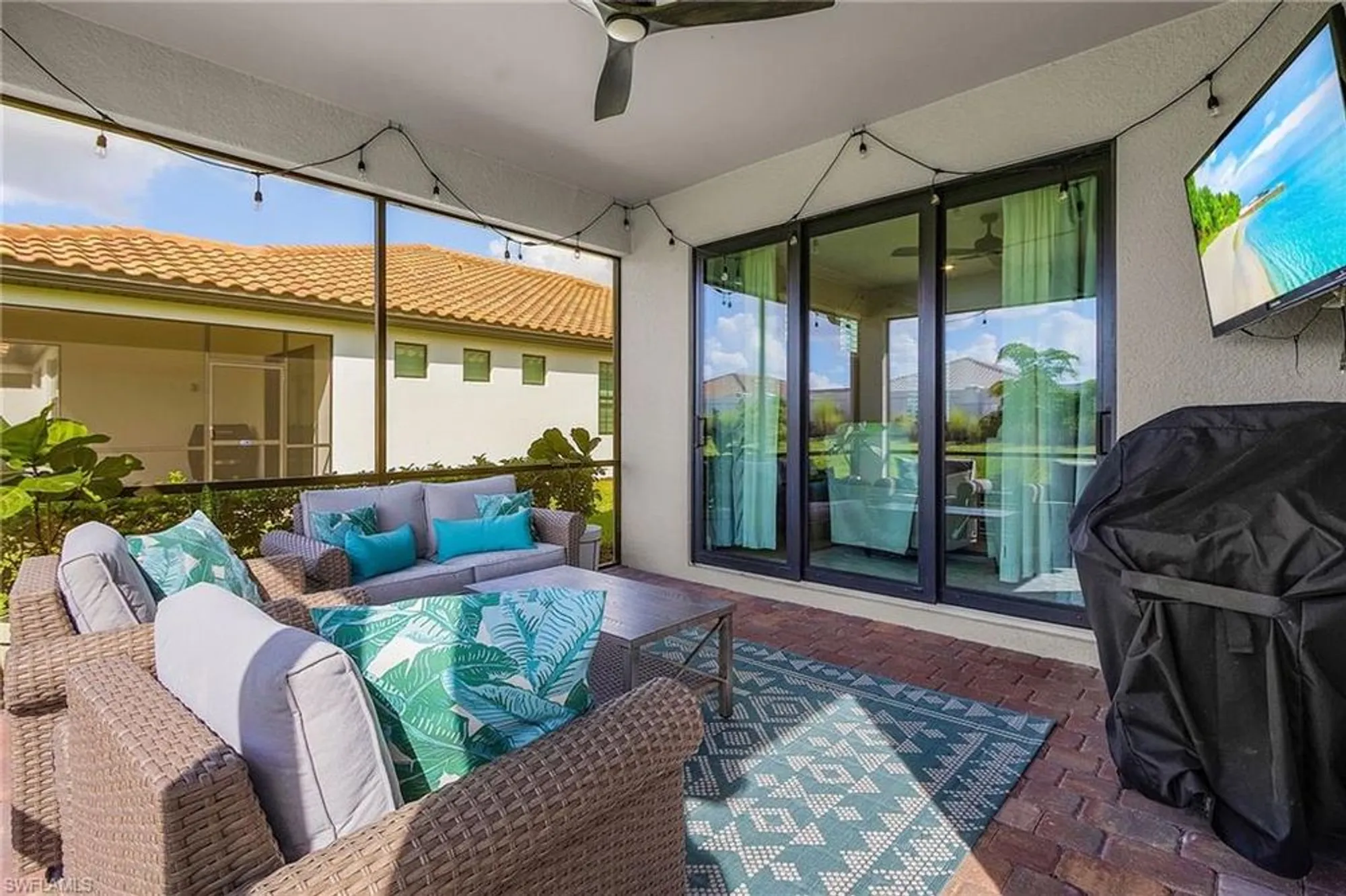Property Slideshow image 21 of 29 | 17510 caravita ln, Fort Myers, FL, 33913