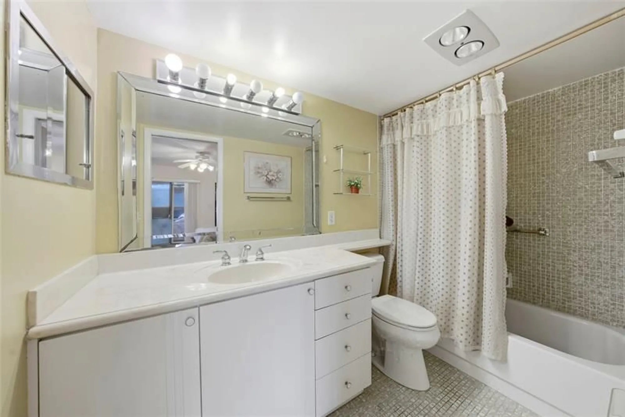 Property Slideshow image 15 of 30 | 211 richmond a # 211, Deerfield Beach, FL, 33442