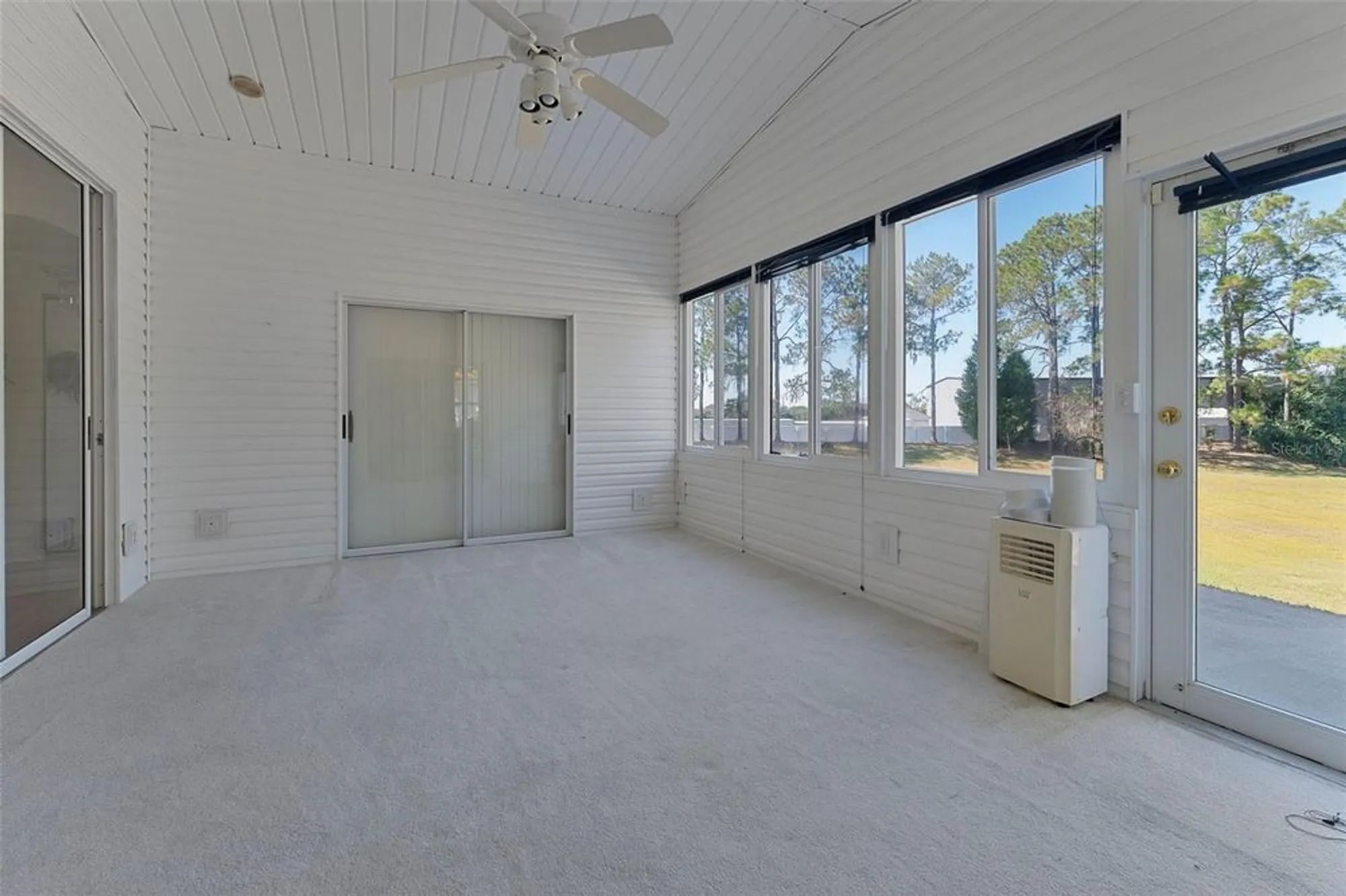Property Slideshow image 16 of 24 | 2259 grand cypress dr, Lakeland, FL, 33810