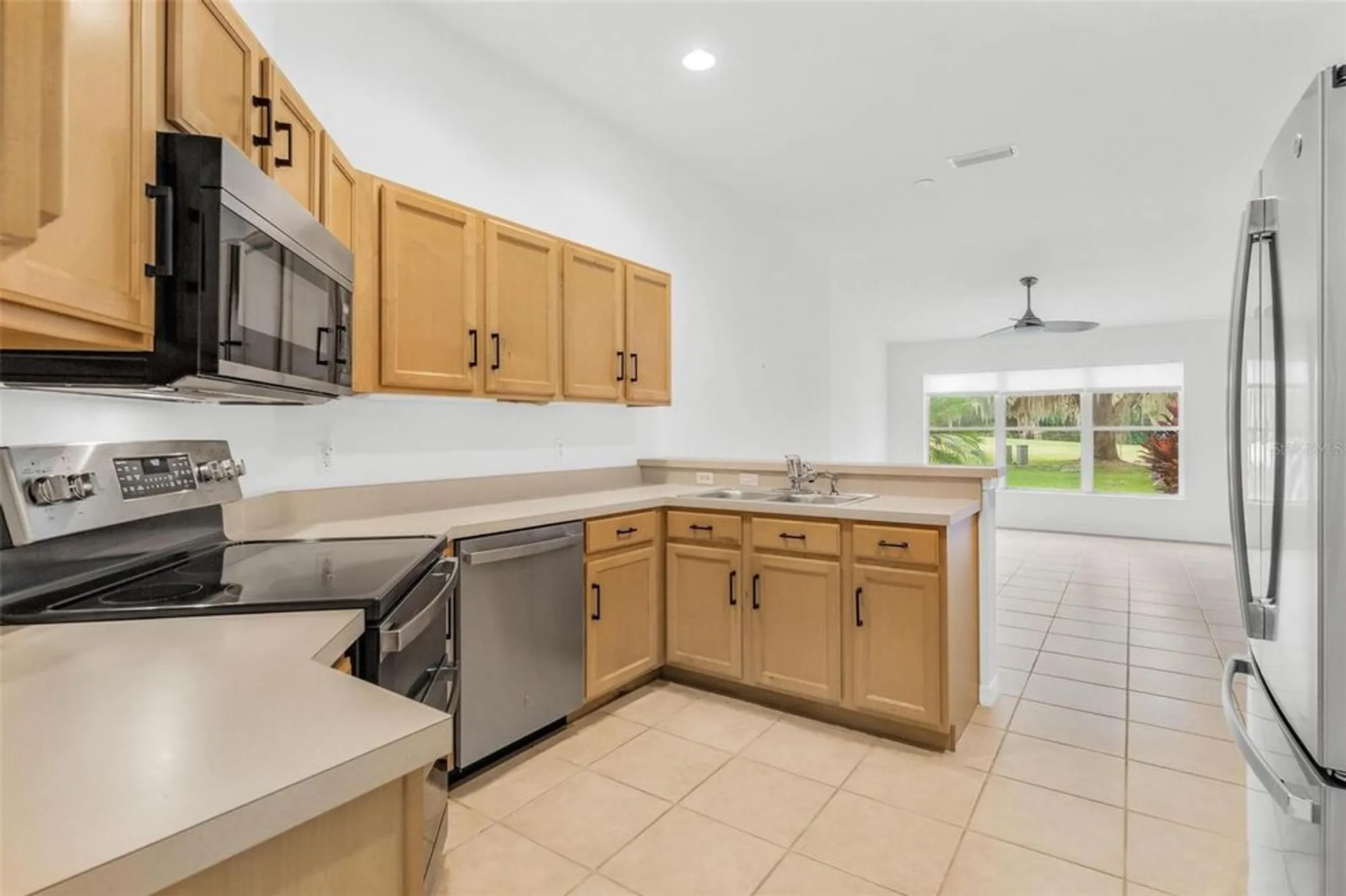 Property Slideshow image 11 of 39 | 7023 arcadian ct, Mount Dora, FL, 32757