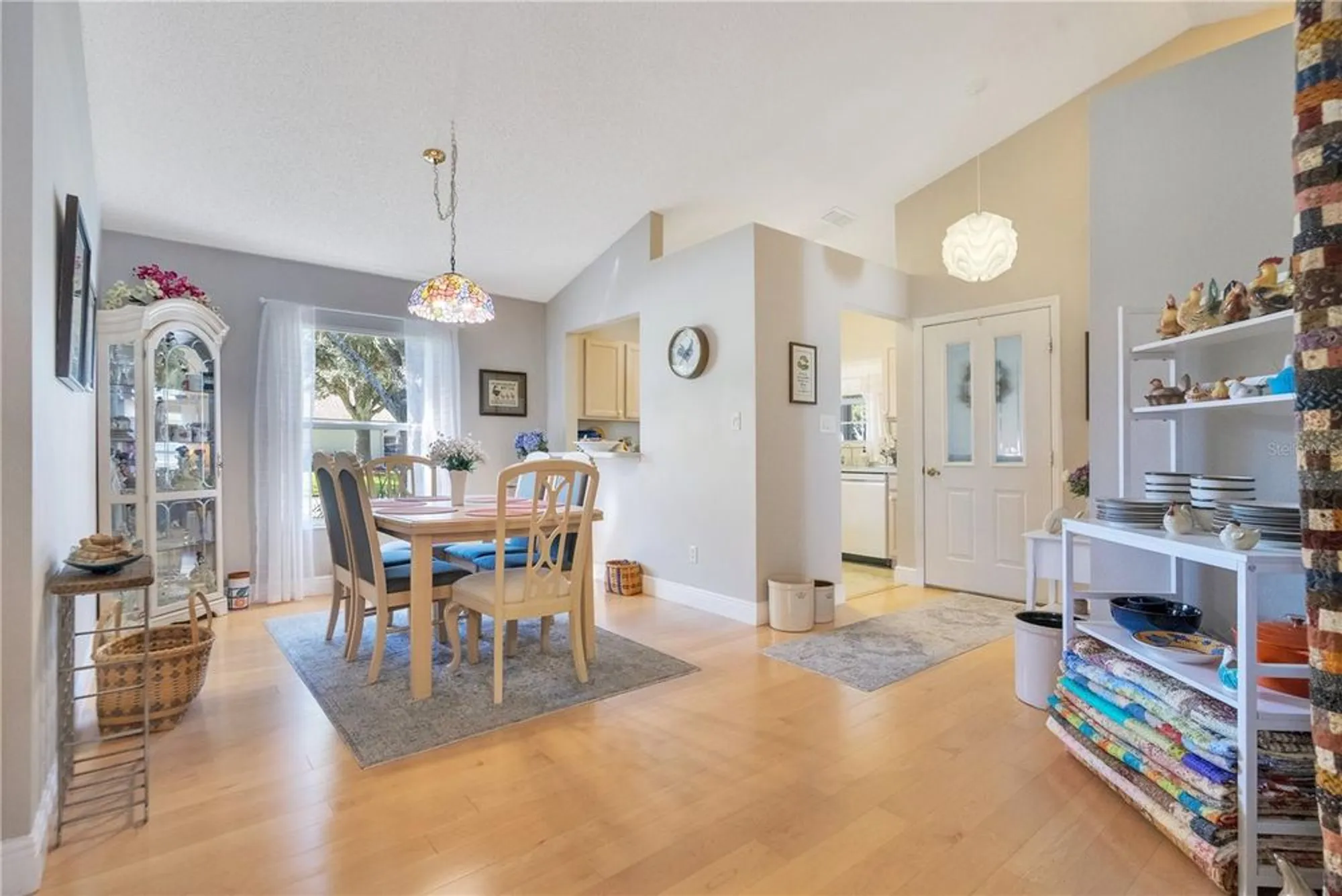 Property Slideshow image 7 of 39 | 25036 cranes roost cir, Leesburg, FL, 34748