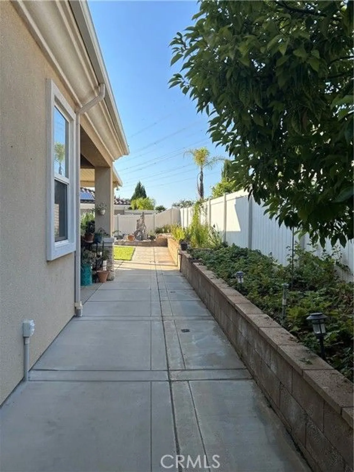 Property Slideshow image 25 of 27 | 1583 turnberry ct, Beaumont, CA, 92223