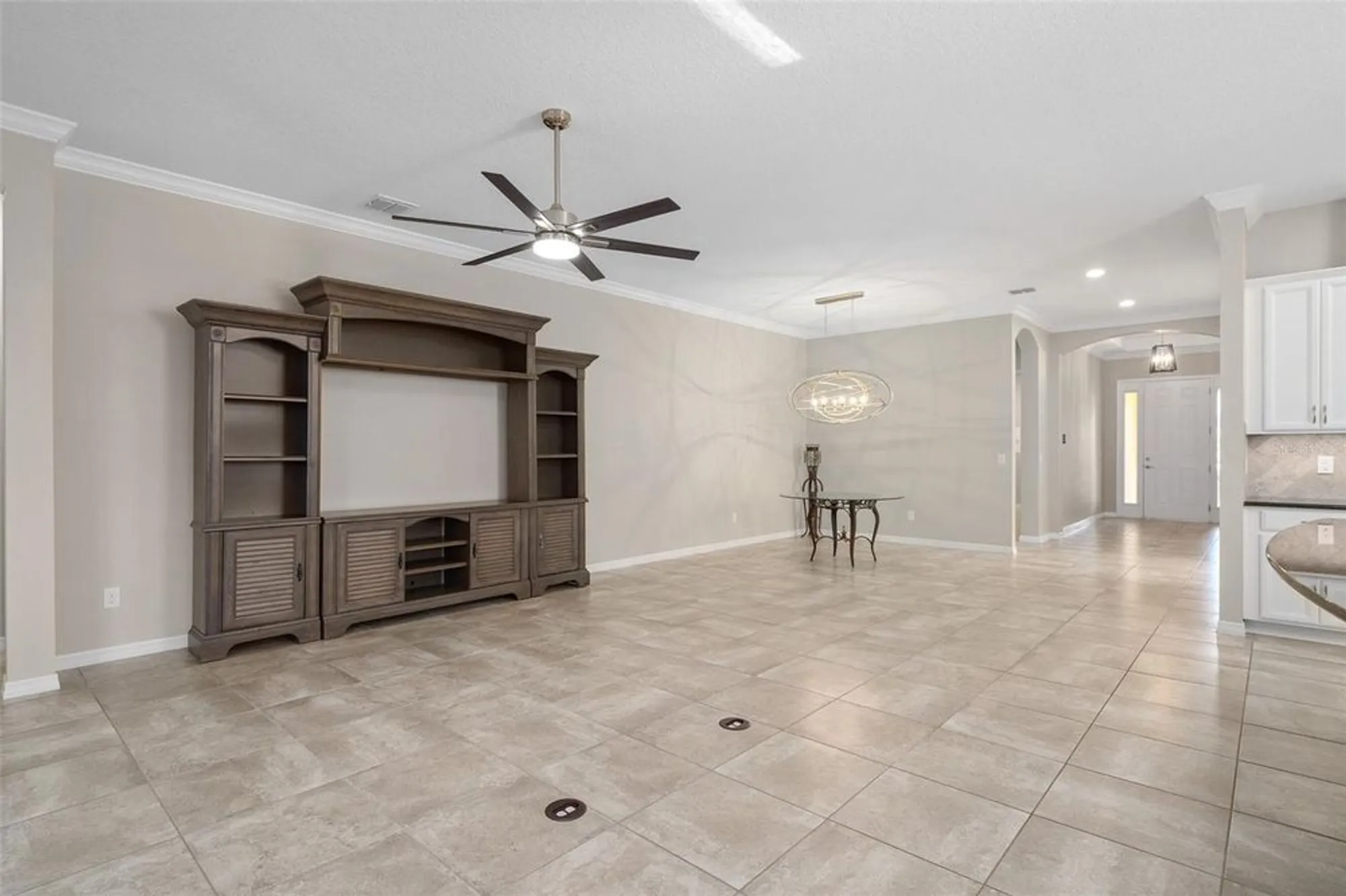 Property Slideshow image 8 of 72 | 1046 timbervale trl, Clermont, FL, 34715