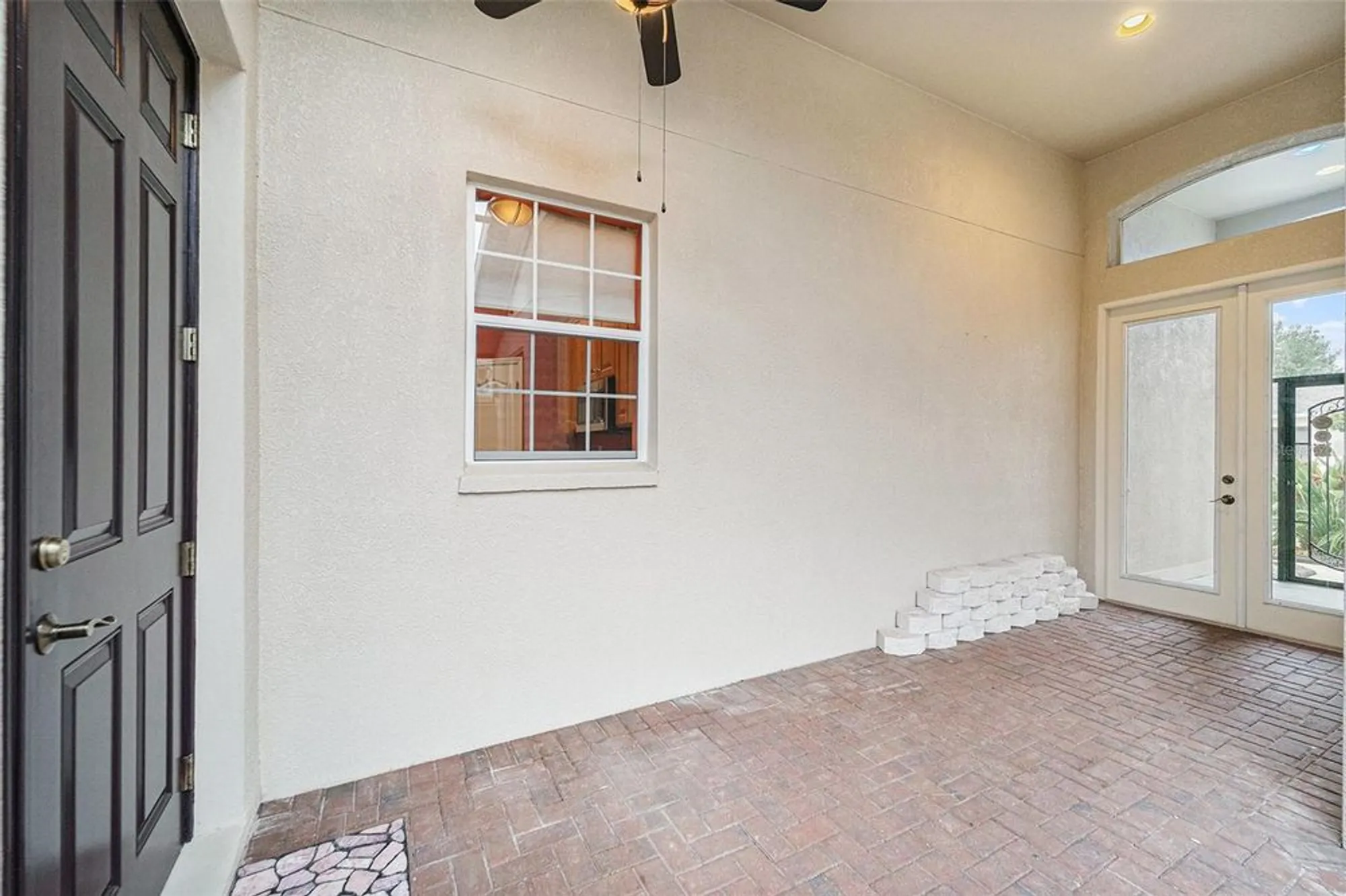 Property Slideshow image 5 of 38 | 9448 rolling cir, San Antonio, FL, 33576