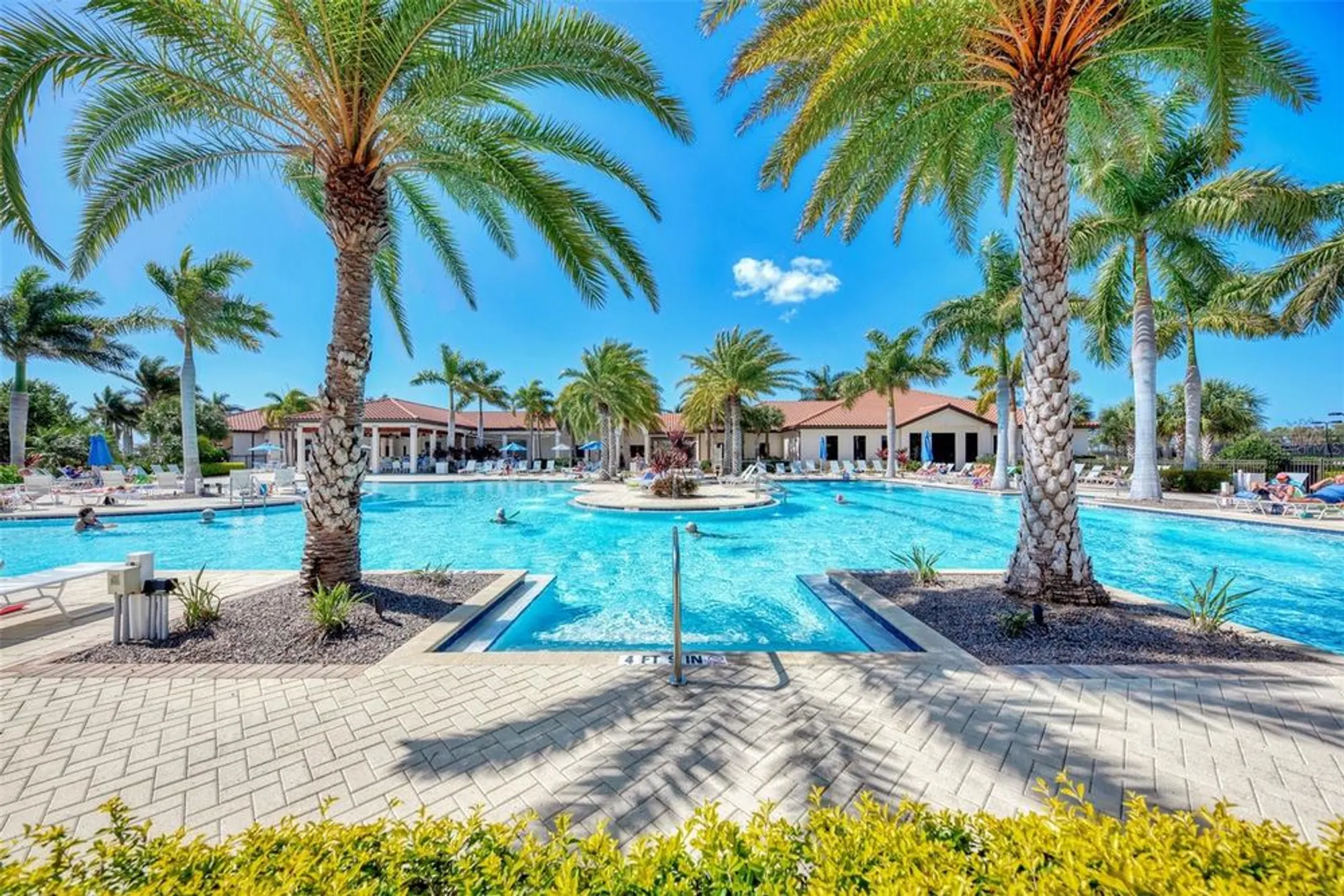 Property Slideshow image 90 of 92 | 10817 tarflower dr unit 201, Venice, FL, 34293